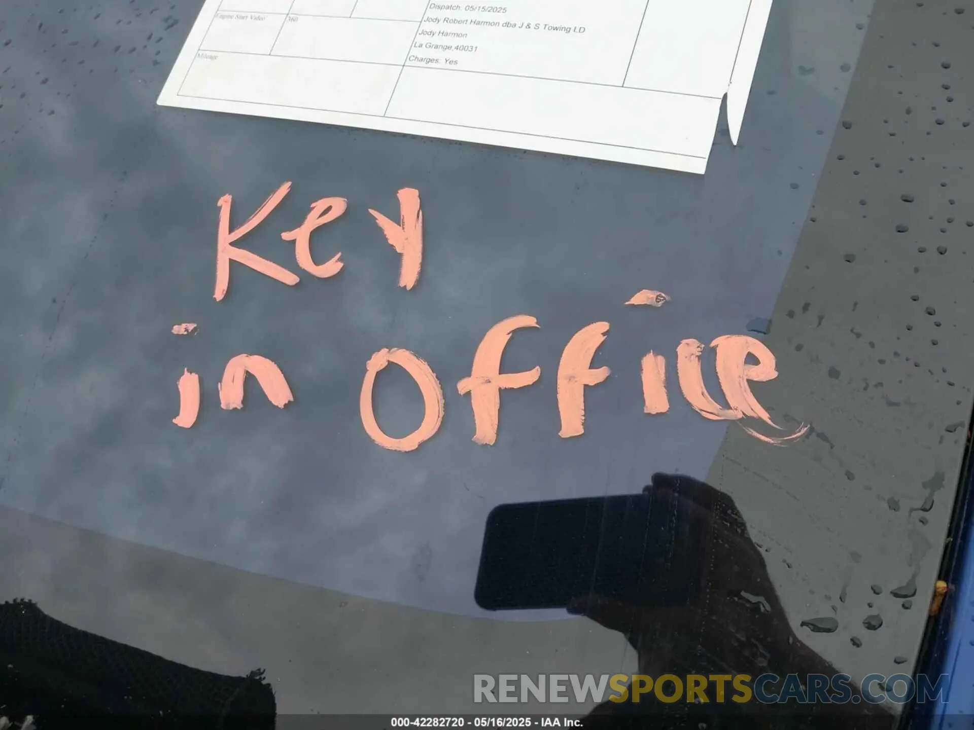 21 Photograph of a damaged car 5YJXCDE25KF196870 TESLA MODEL X 2019