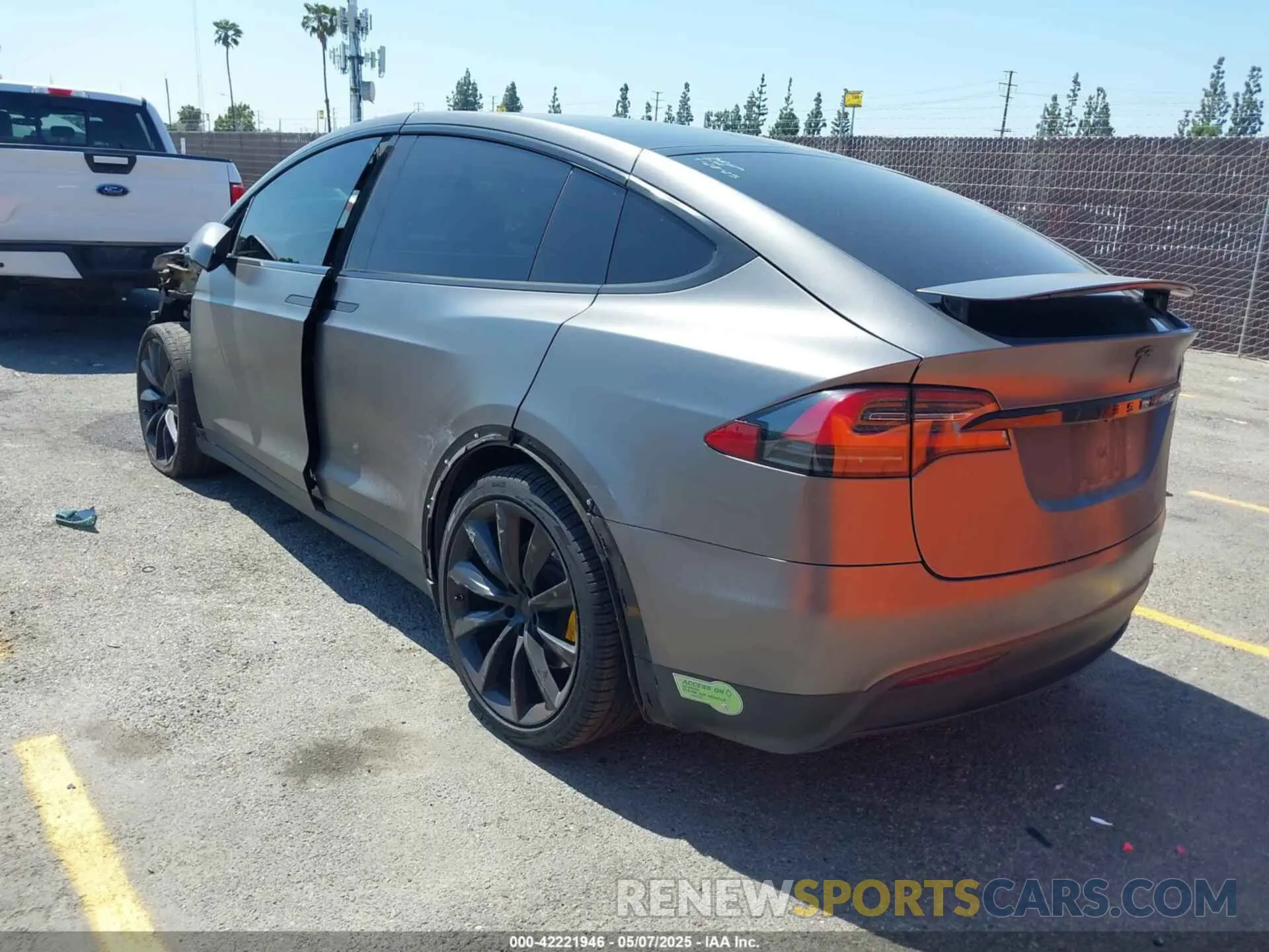 3 Photograph of a damaged car 5YJXCDE26KF154322 TESLA MODEL X 2019