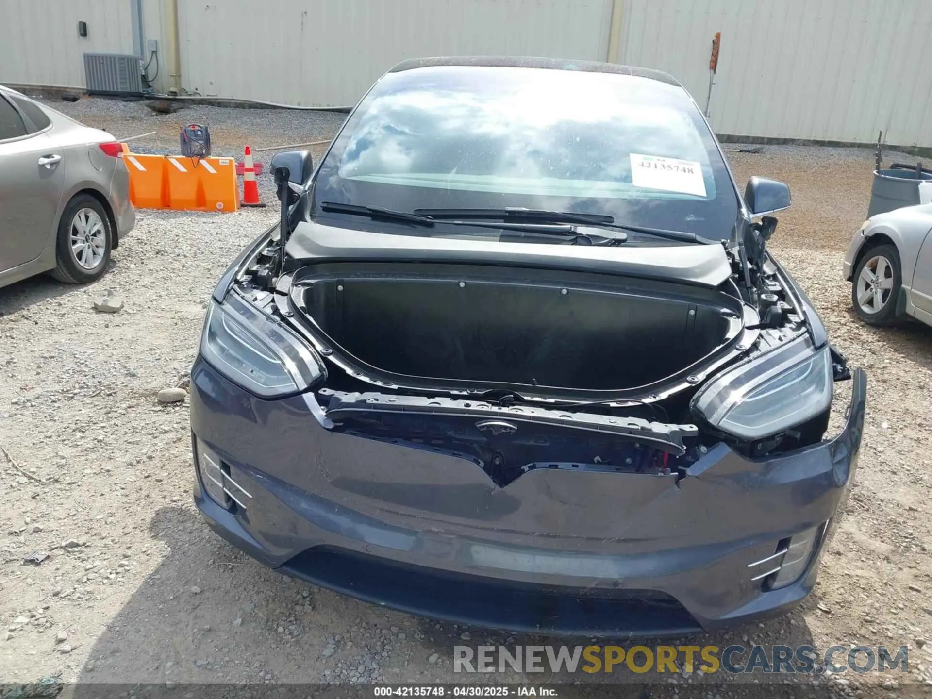 12 Photograph of a damaged car 5YJXCDE27KF204354 TESLA MODEL X 2019