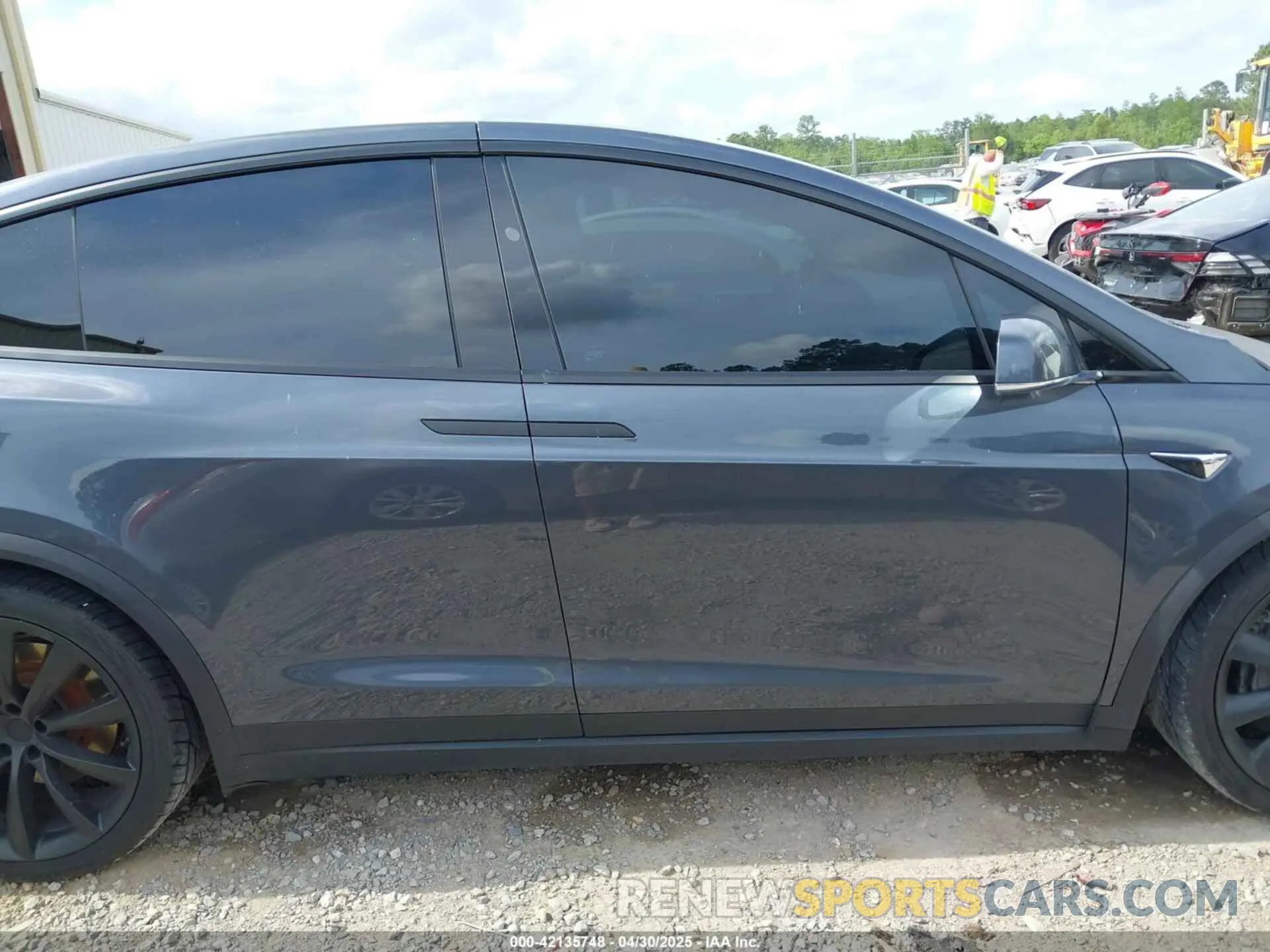 13 Photograph of a damaged car 5YJXCDE27KF204354 TESLA MODEL X 2019