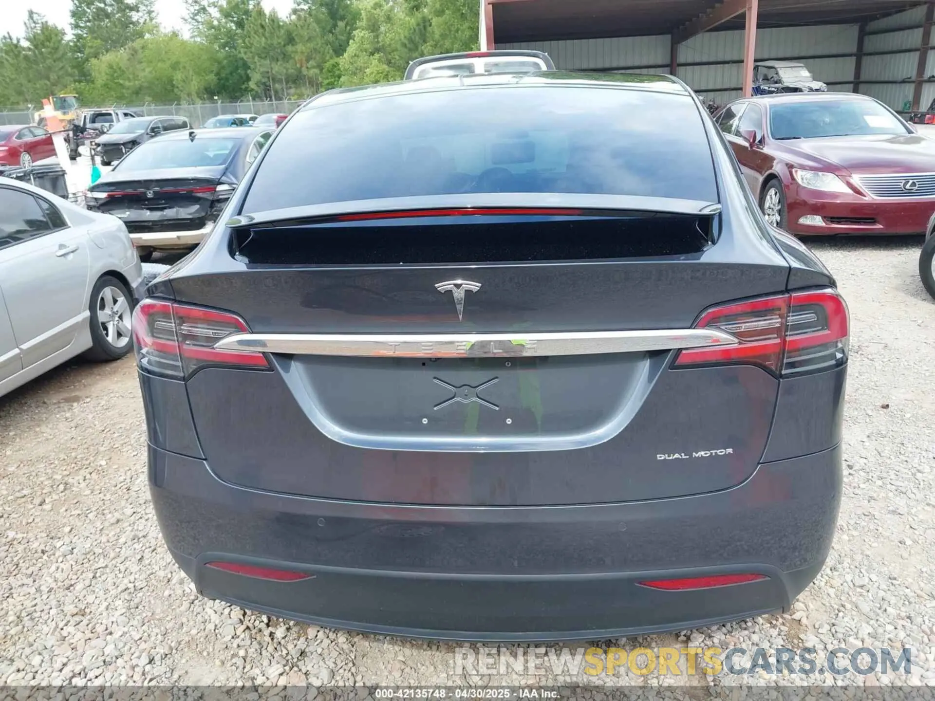 16 Photograph of a damaged car 5YJXCDE27KF204354 TESLA MODEL X 2019