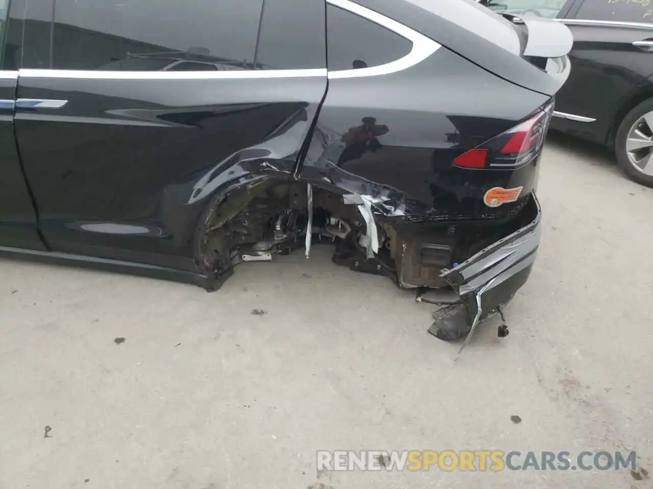 9 Photograph of a damaged car 5YJXCDE28KF187094 TESLA MODEL X 2019