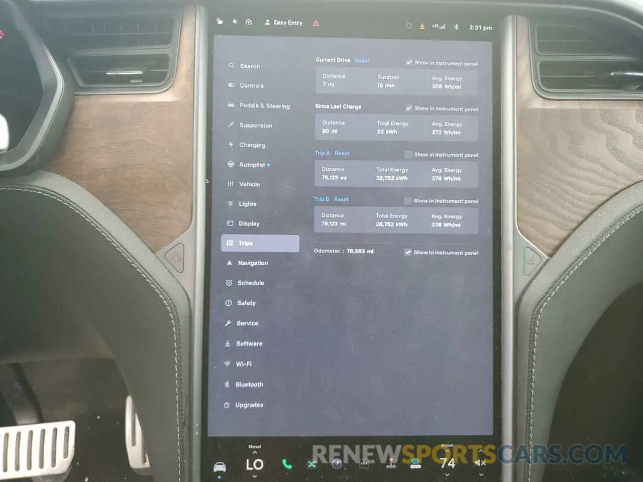 9 Photograph of a damaged car 5YJXCDE4XKF187888 TESLA MODEL X 2019