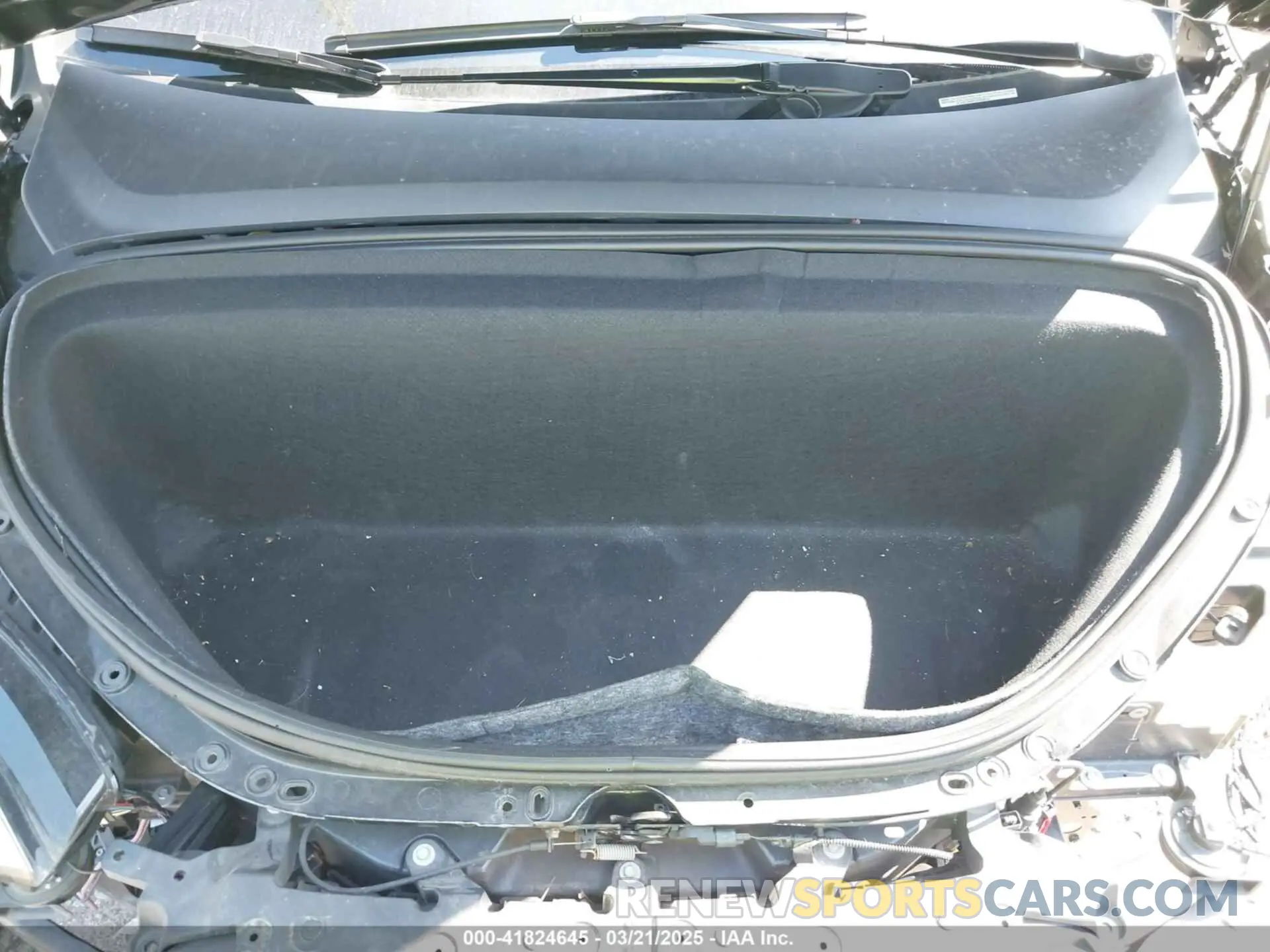 10 Photograph of a damaged car 5YJXCAE20LF249801 TESLA MODEL X 2020