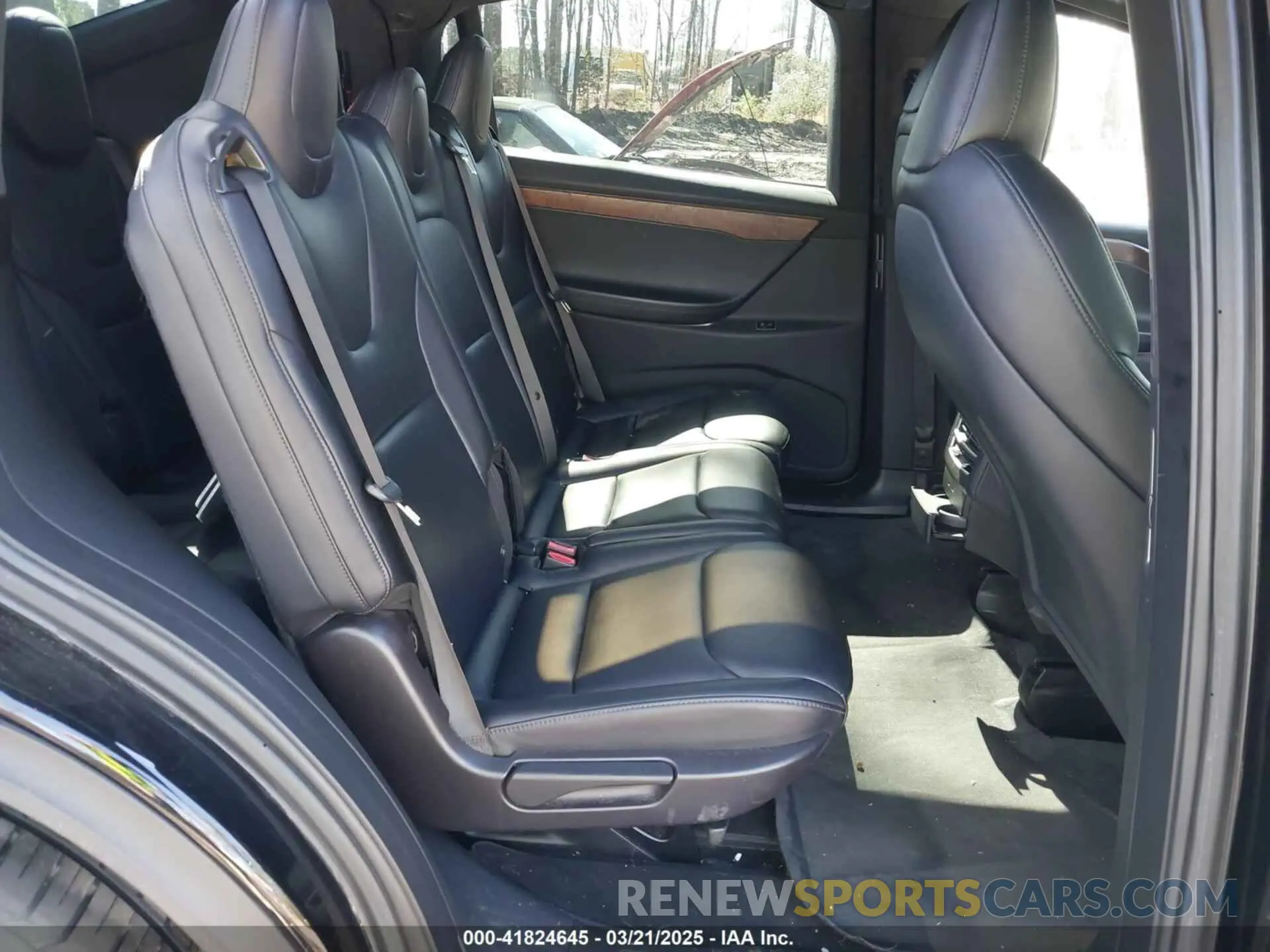8 Photograph of a damaged car 5YJXCAE20LF249801 TESLA MODEL X 2020