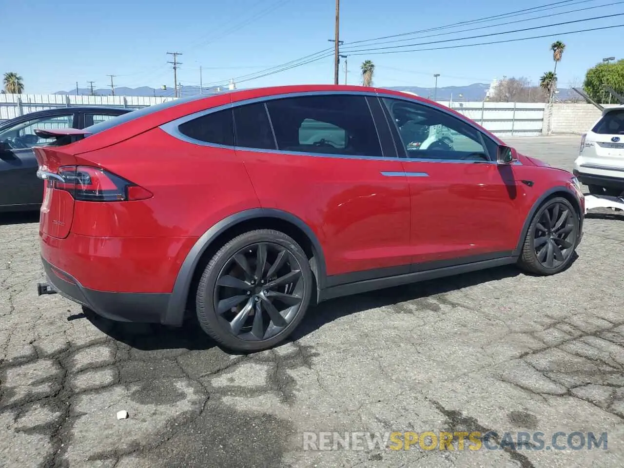 3 Photograph of a damaged car 5YJXCAE21LF219478 TESLA MODEL X 2020