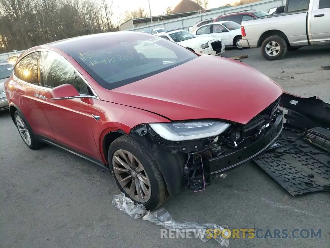 4 Photograph of a damaged car 5YJXCAE21LF300450 TESLA MODEL X 2020