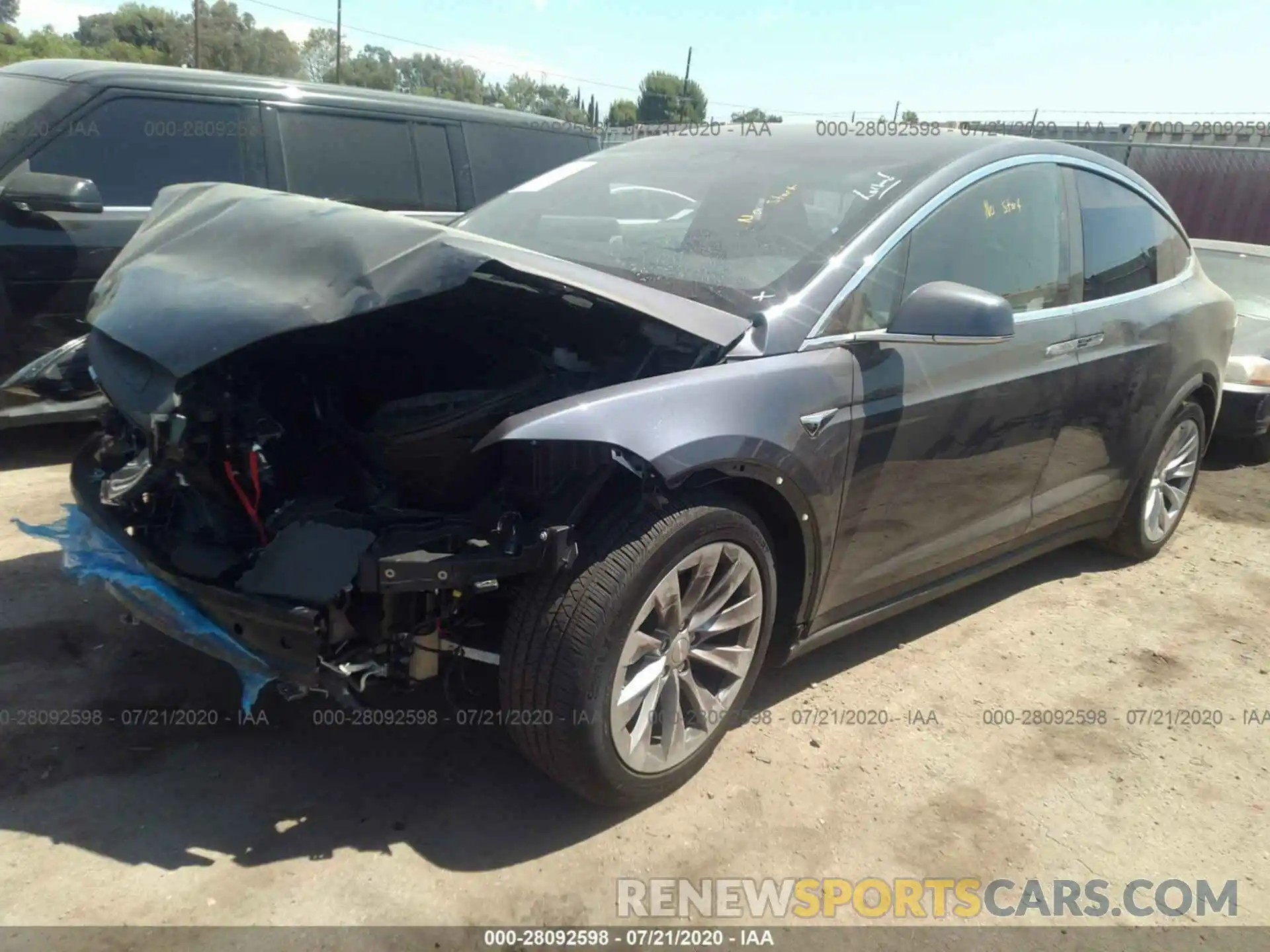 2 Photograph of a damaged car 5YJXCAE22LF275641 TESLA MODEL X 2020