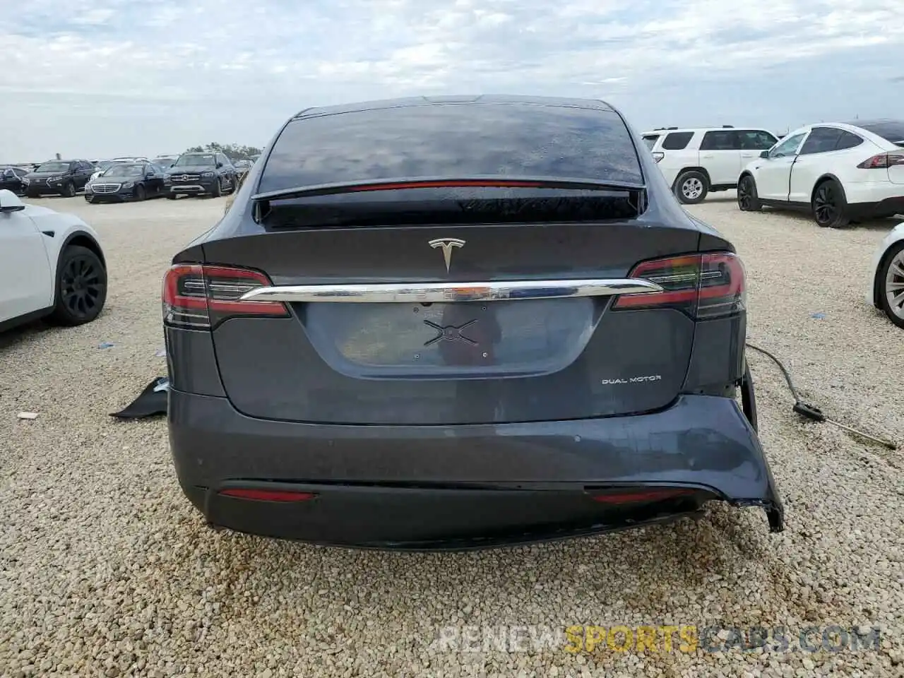 6 Photograph of a damaged car 5YJXCAE23LF221989 TESLA MODEL X 2020