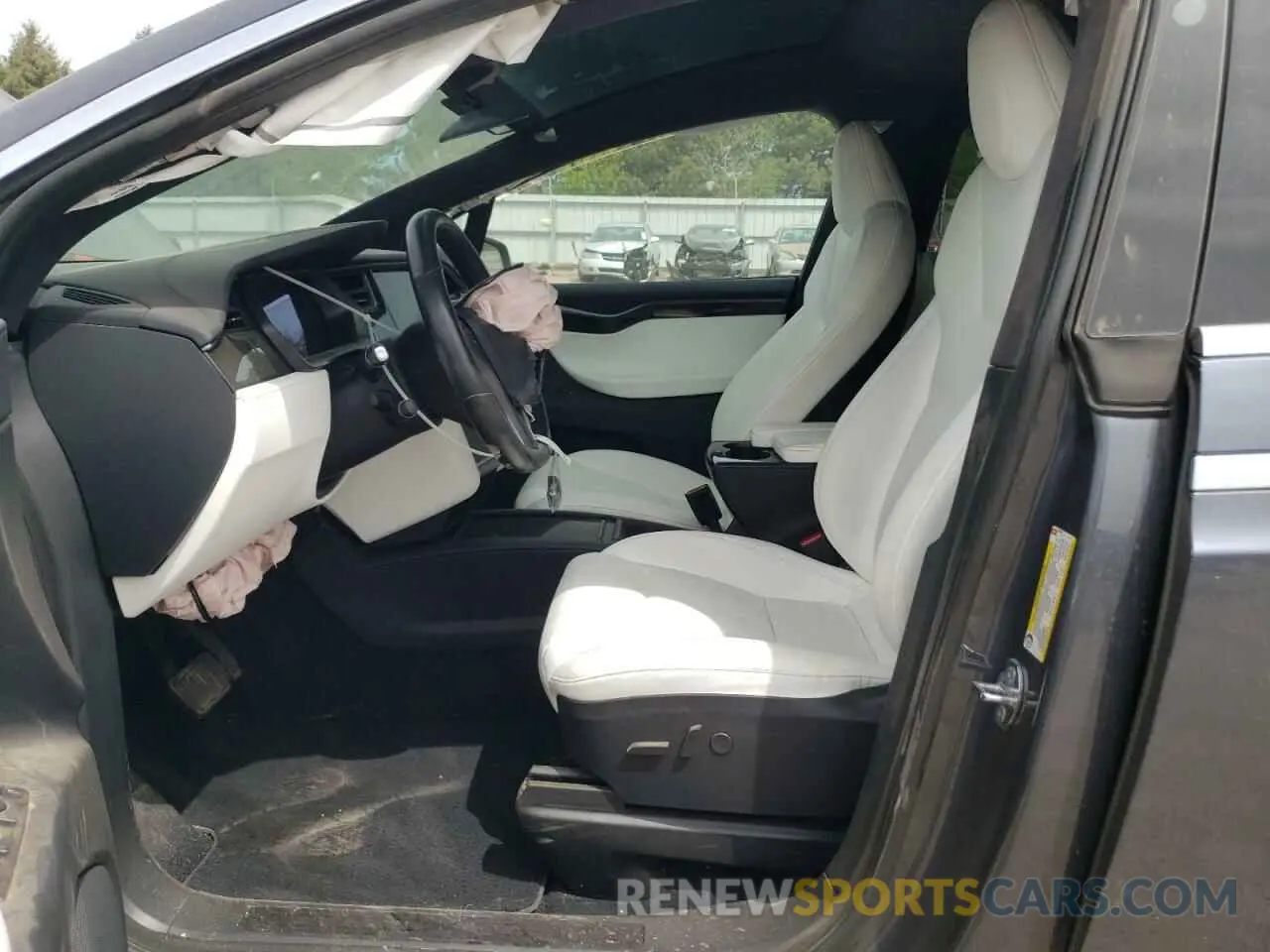 7 Photograph of a damaged car 5YJXCAE24LF234041 TESLA MODEL X 2020