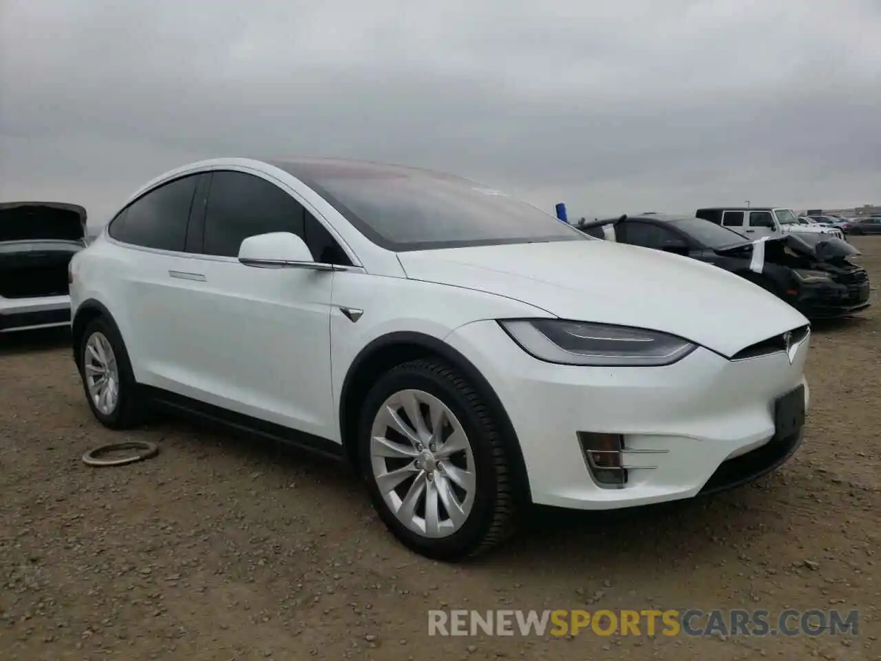 1 Photograph of a damaged car 5YJXCAE24LF286172 TESLA MODEL X 2020