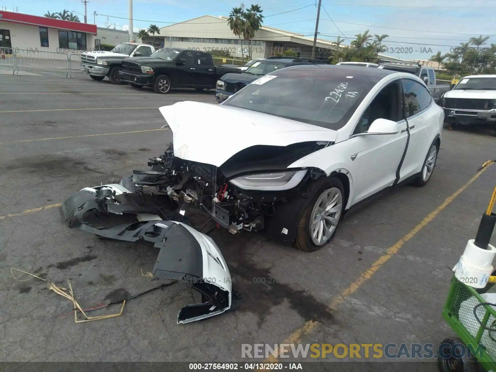 2 Photograph of a damaged car 5YJXCAE25LF234372 TESLA MODEL X 2020