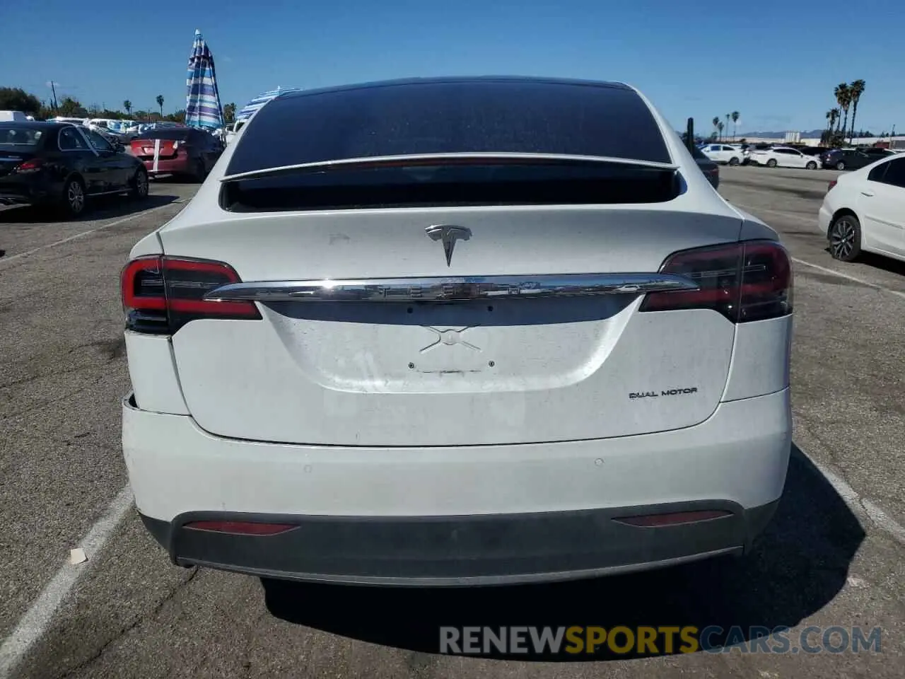 6 Photograph of a damaged car 5YJXCAE26LF270135 TESLA MODEL X 2020