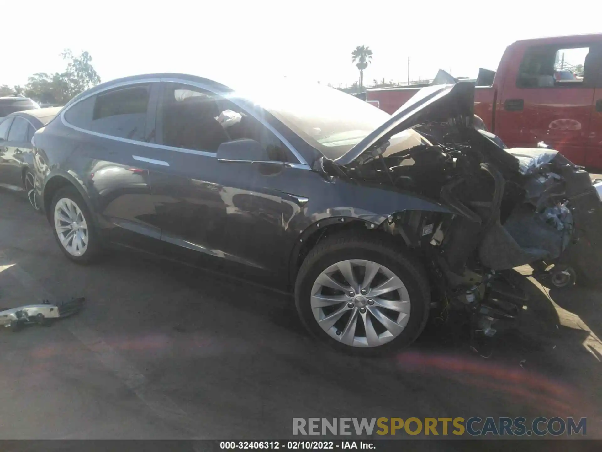 1 Photograph of a damaged car 5YJXCAE27LF305300 TESLA MODEL X 2020