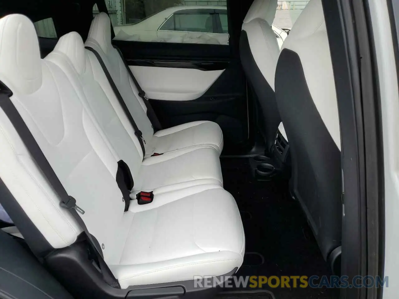11 Photograph of a damaged car 5YJXCAE28LF250016 TESLA MODEL X 2020