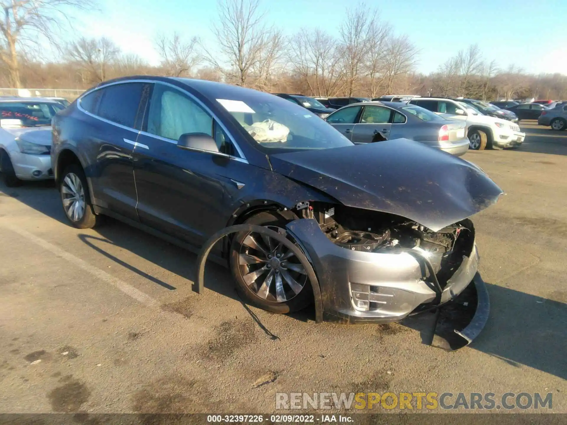 1 Photograph of a damaged car 5YJXCAE2XLF232763 TESLA MODEL X 2020