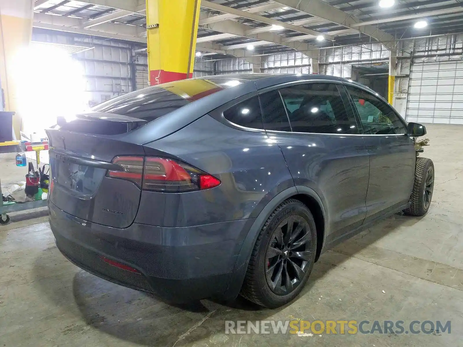 4 Photograph of a damaged car 5YJXCAE41LF240929 TESLA MODEL X 2020