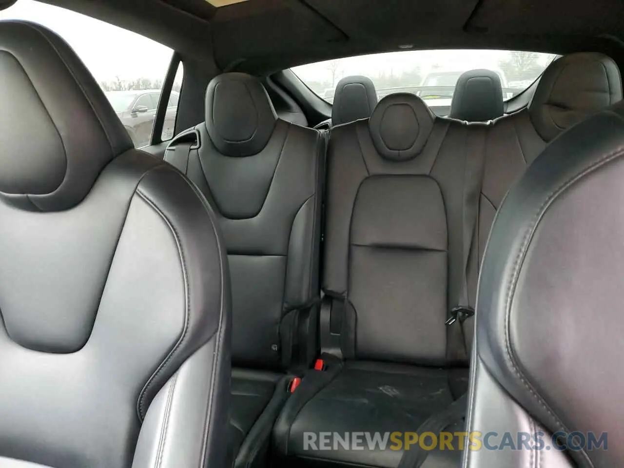 10 Photograph of a damaged car 5YJXCAE45LF283993 TESLA MODEL X 2020