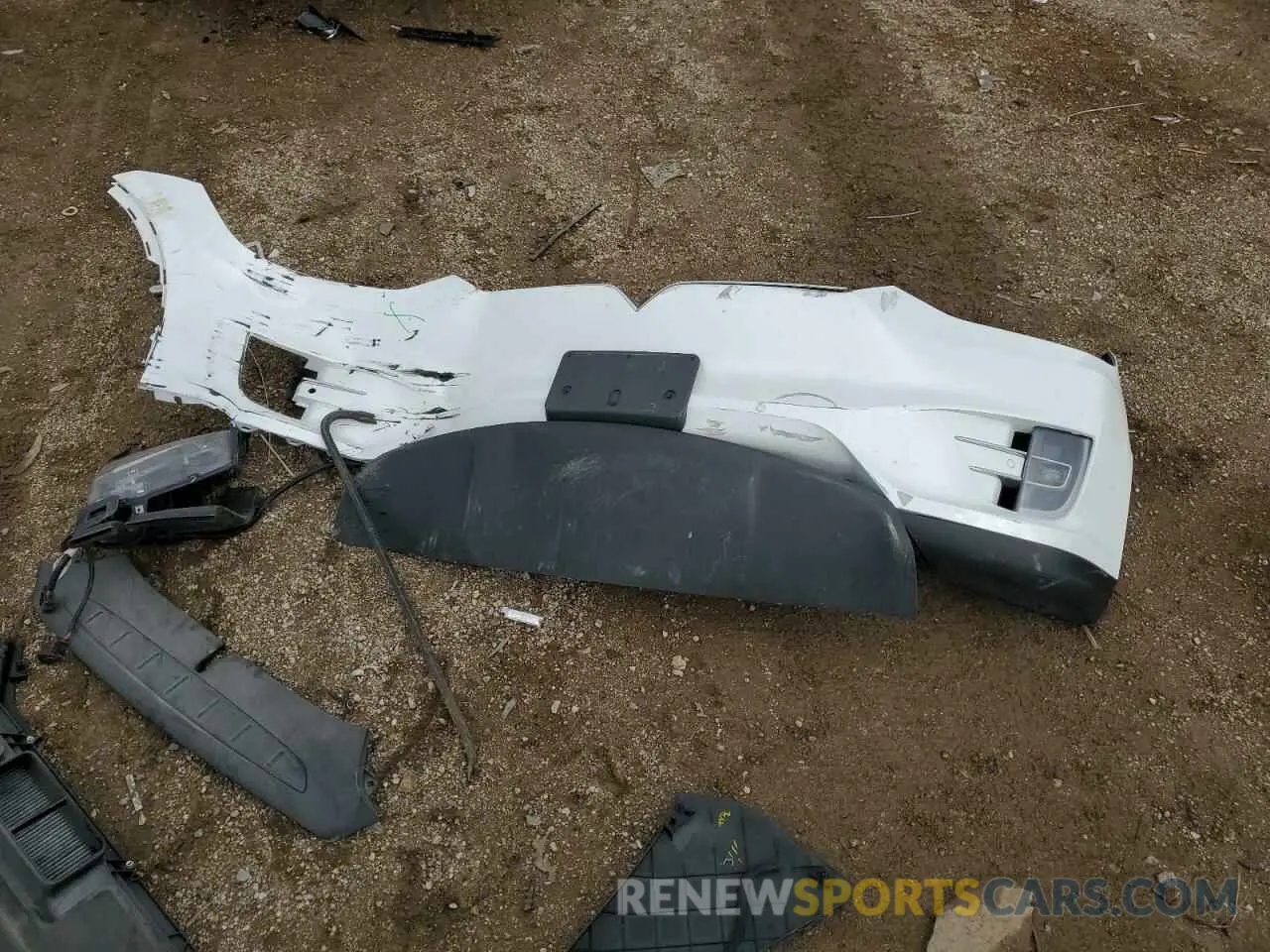 13 Photograph of a damaged car 5YJXCBE21LF210477 TESLA MODEL X 2020