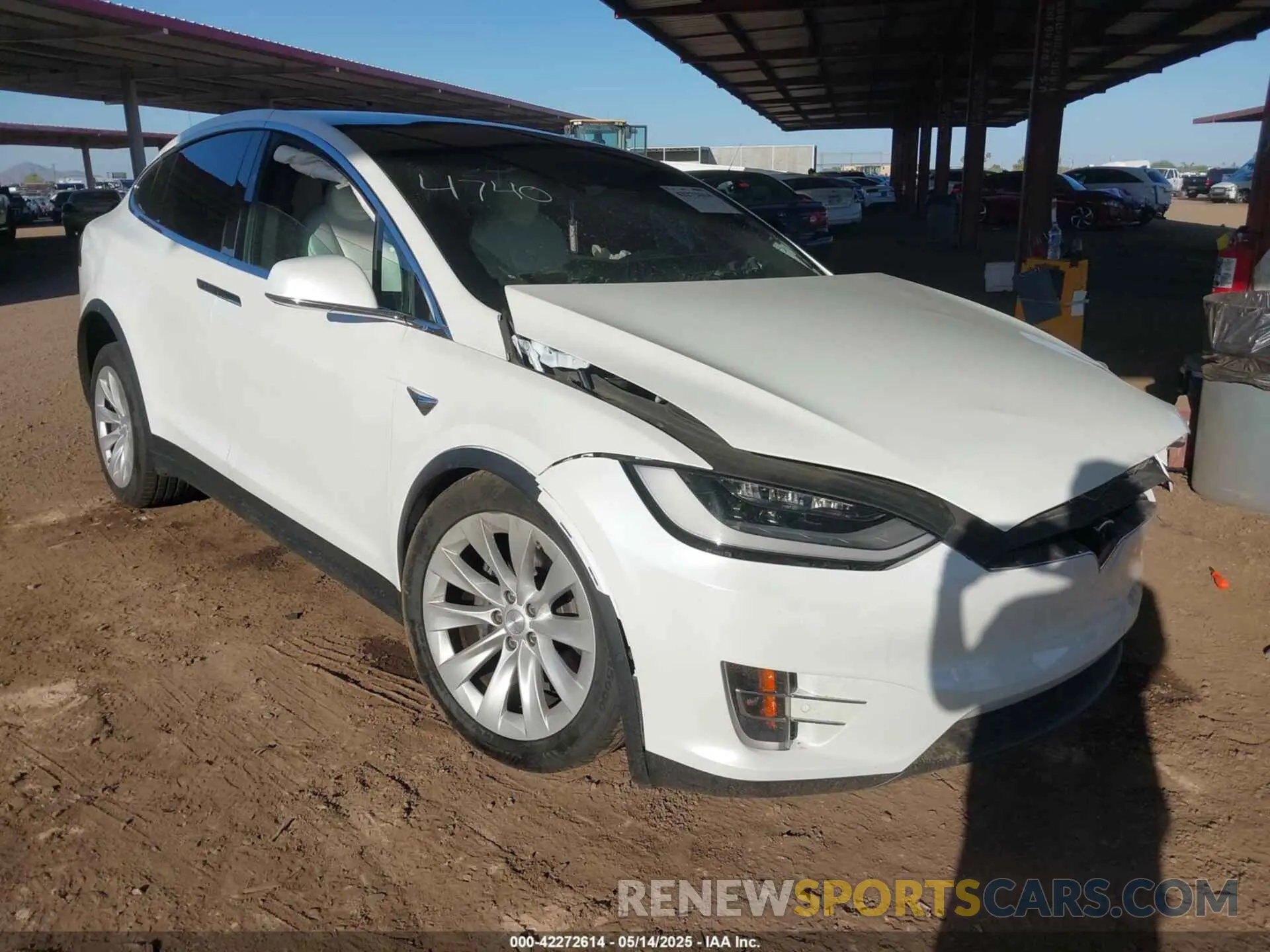 1 Photograph of a damaged car 5YJXCBE21LF238490 TESLA MODEL X 2020