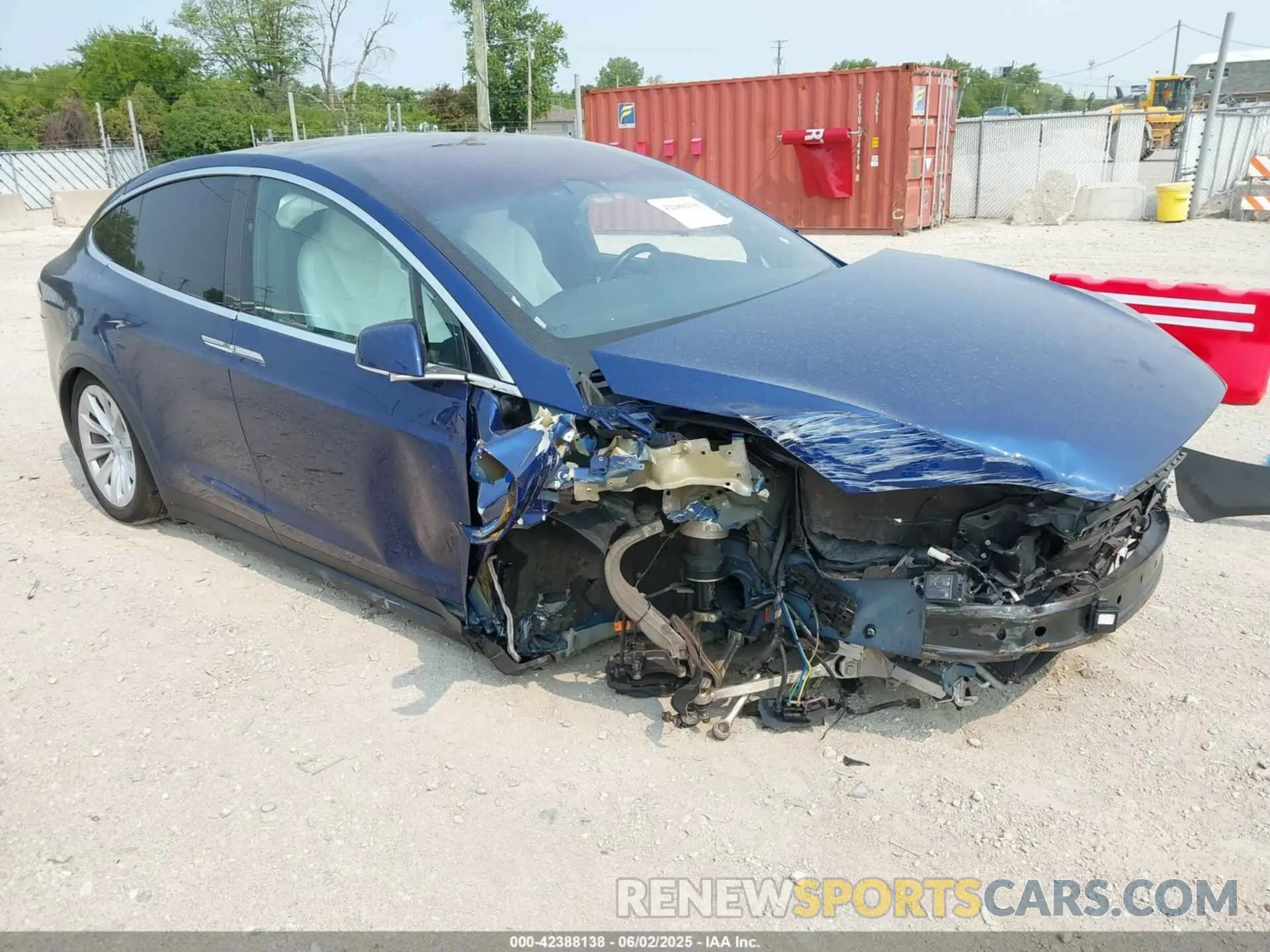 1 Photograph of a damaged car 5YJXCBE22LF231533 TESLA MODEL X 2020