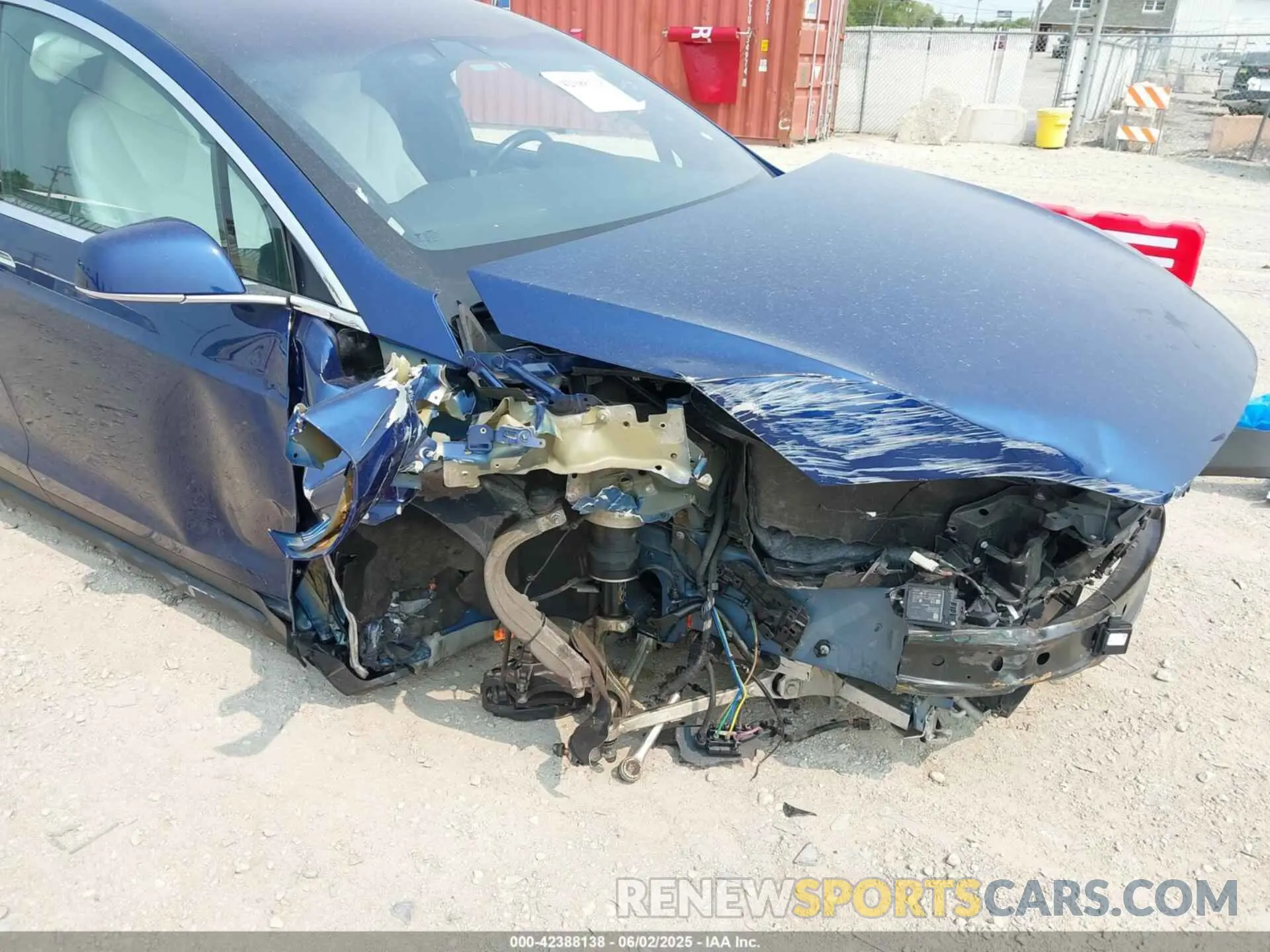 6 Photograph of a damaged car 5YJXCBE22LF231533 TESLA MODEL X 2020