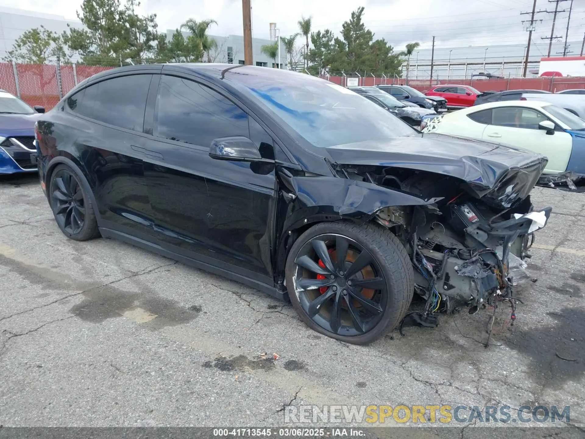 1 Photograph of a damaged car 5YJXCBE22LF283325 TESLA MODEL X 2020