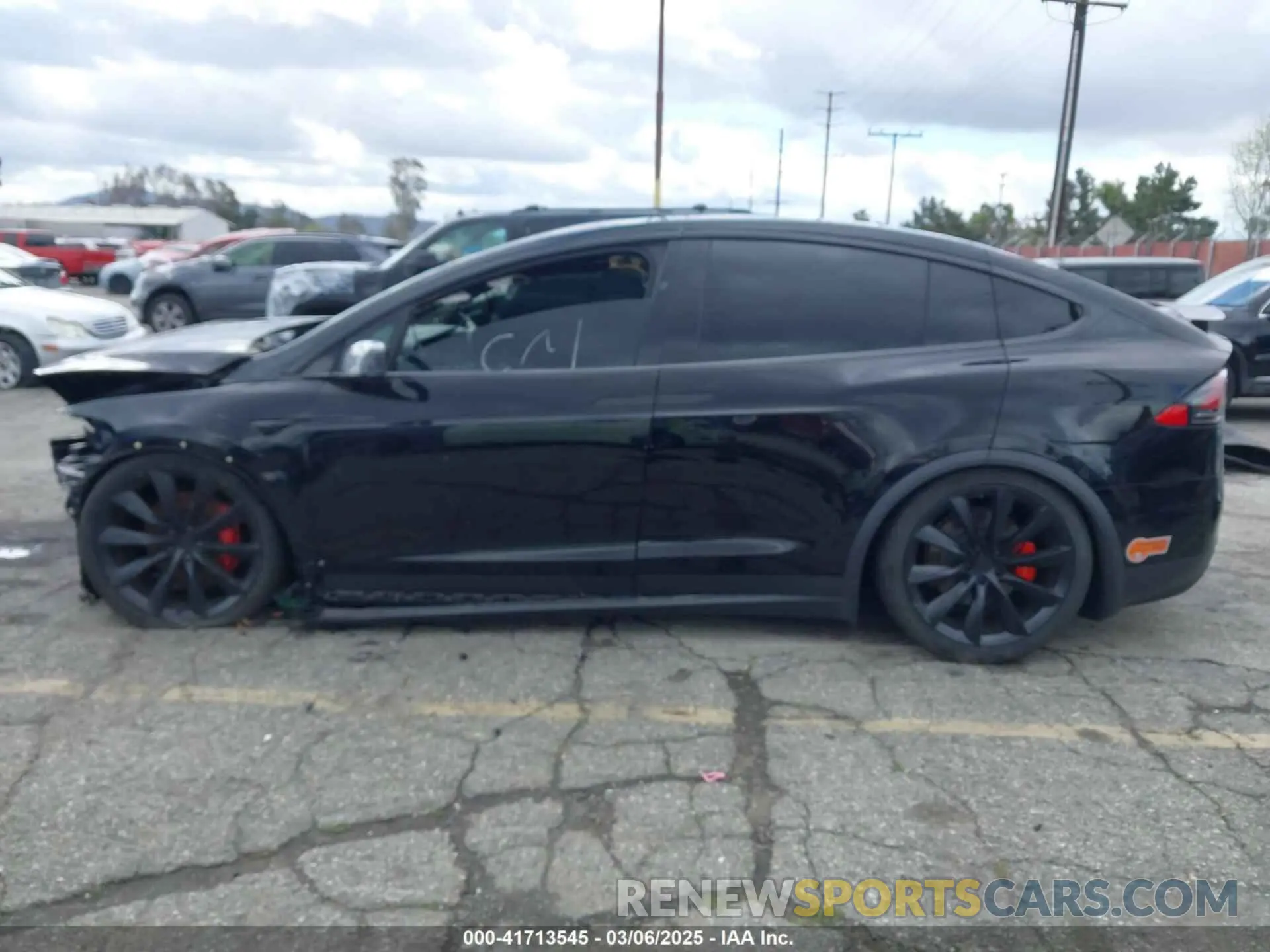 15 Photograph of a damaged car 5YJXCBE22LF283325 TESLA MODEL X 2020
