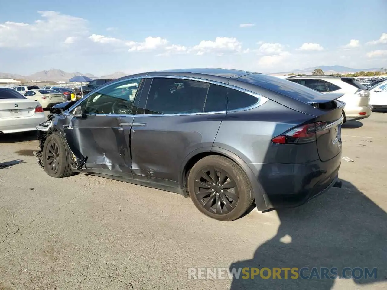 2 Photograph of a damaged car 5YJXCBE23LF261043 TESLA MODEL X 2020