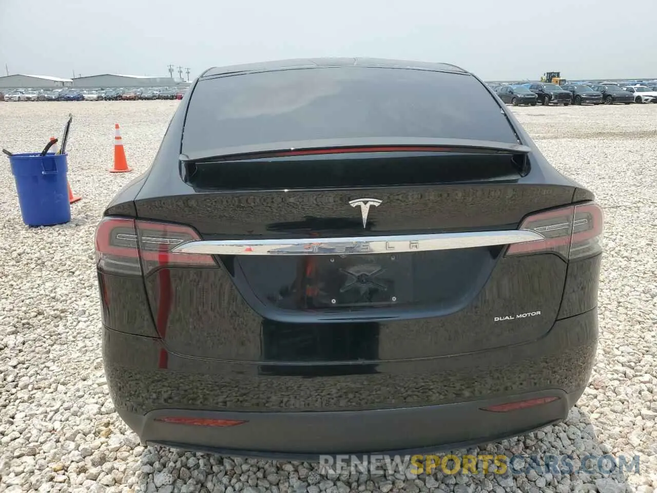 6 Photograph of a damaged car 5YJXCBE23LF302660 TESLA MODEL X 2020