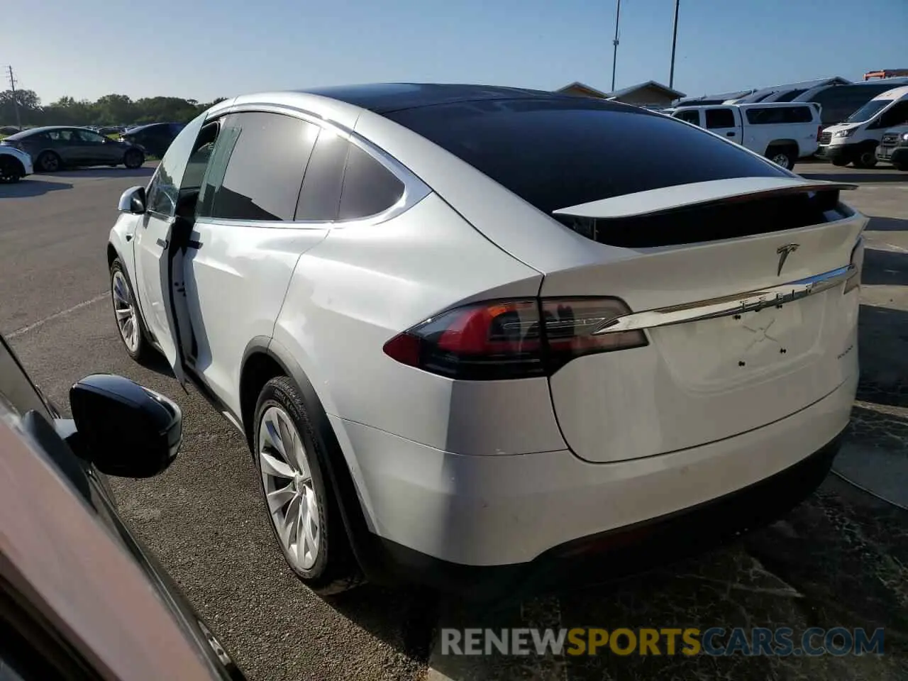 2 Photograph of a damaged car 5YJXCBE24LF214006 TESLA MODEL X 2020