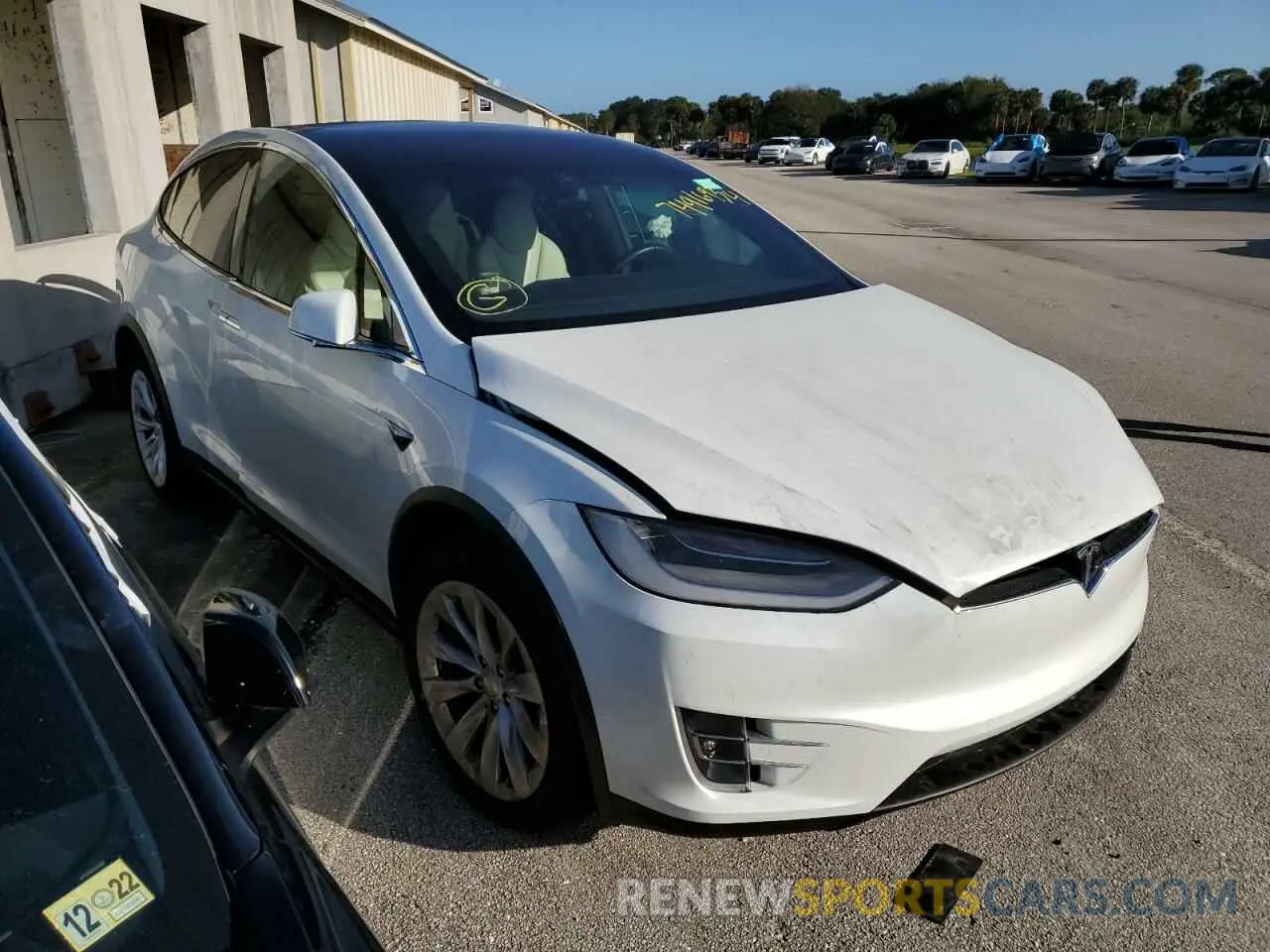 4 Photograph of a damaged car 5YJXCBE24LF214006 TESLA MODEL X 2020