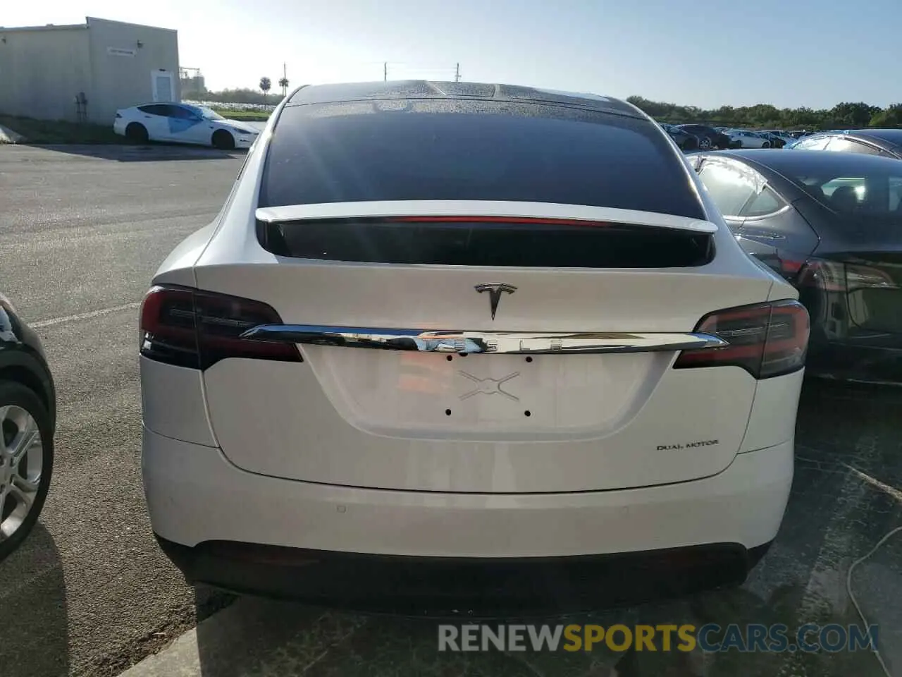 6 Photograph of a damaged car 5YJXCBE24LF214006 TESLA MODEL X 2020