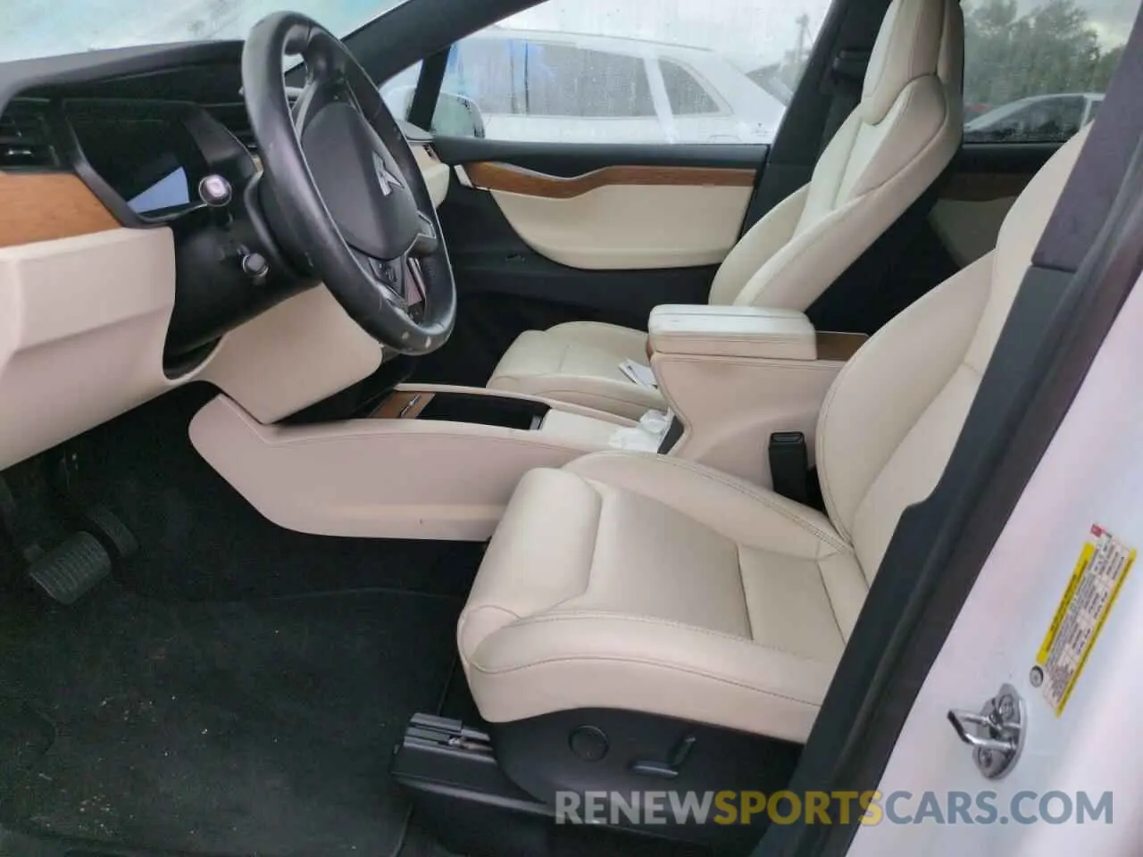 7 Photograph of a damaged car 5YJXCBE24LF214006 TESLA MODEL X 2020