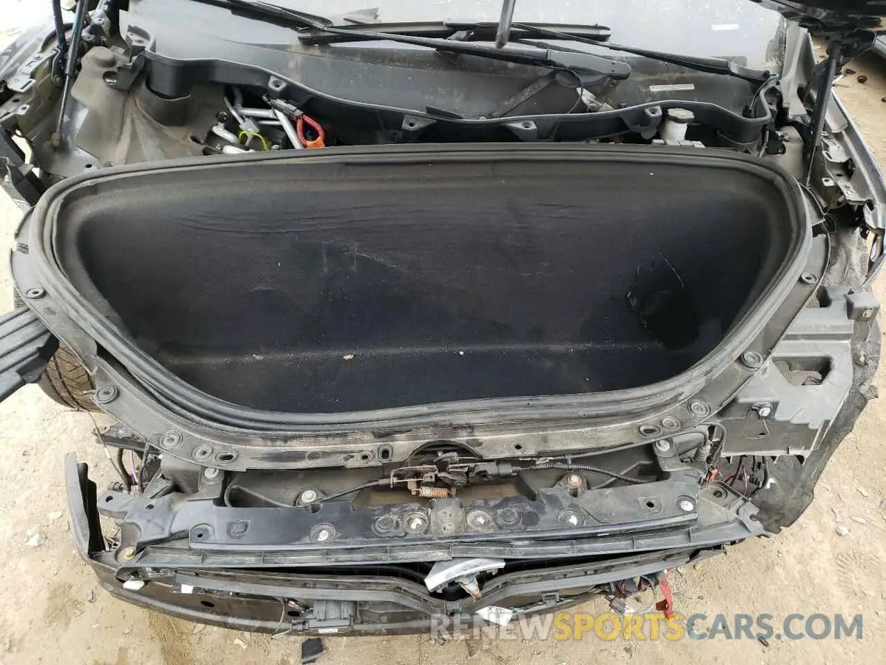 12 Photograph of a damaged car 5YJXCBE25LF226035 TESLA MODEL X 2020