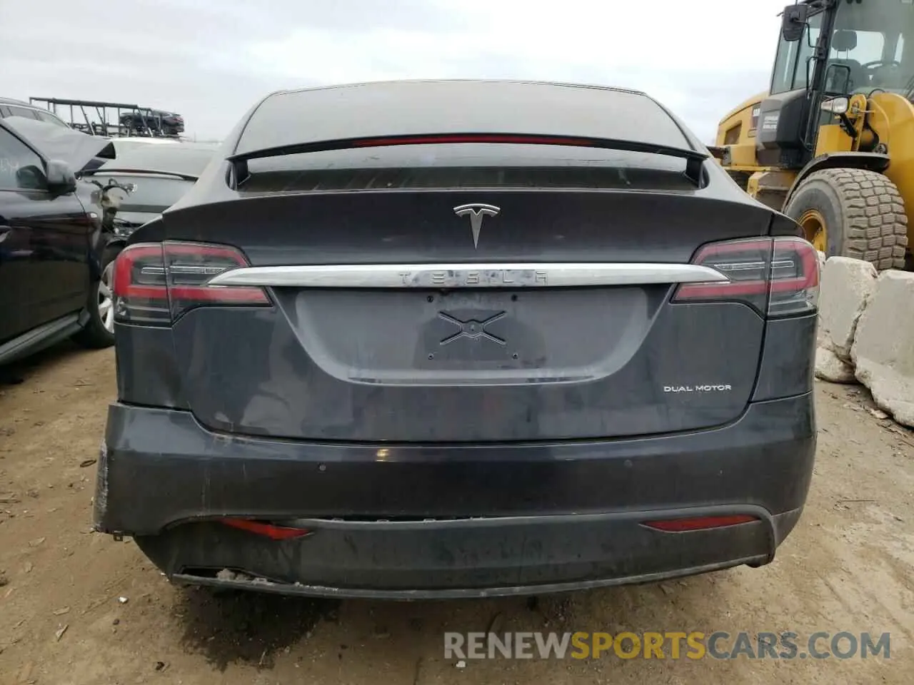 6 Photograph of a damaged car 5YJXCBE25LF226035 TESLA MODEL X 2020