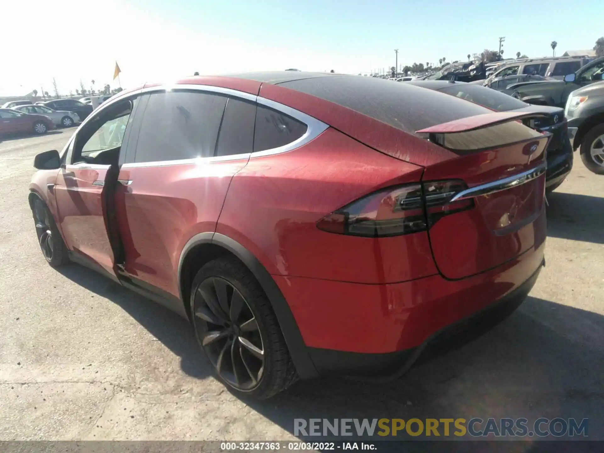 3 Photograph of a damaged car 5YJXCBE25LF261576 TESLA MODEL X 2020