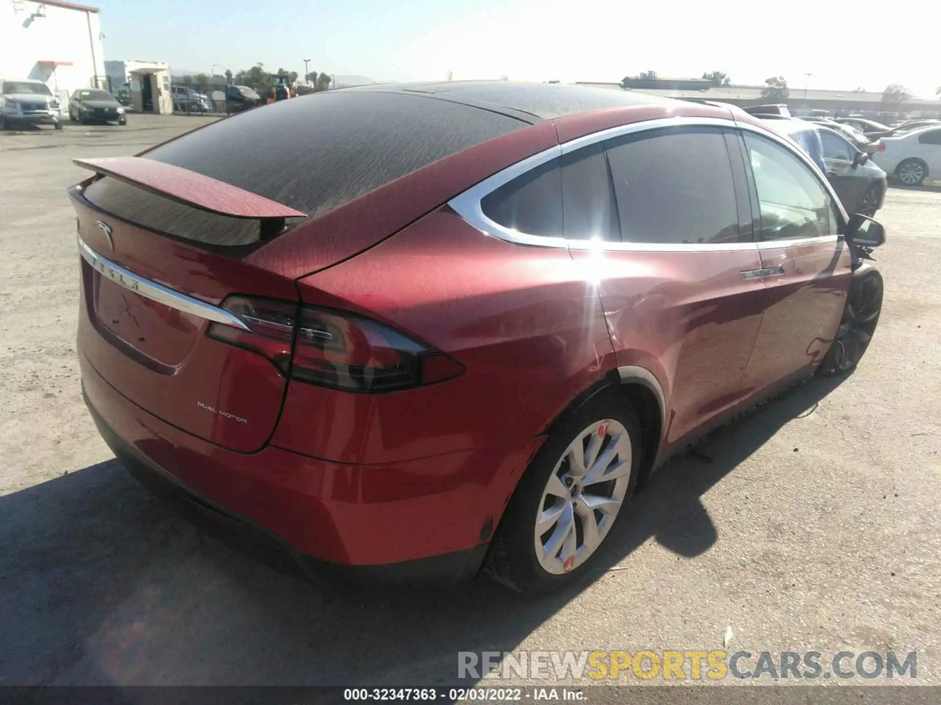 4 Photograph of a damaged car 5YJXCBE25LF261576 TESLA MODEL X 2020