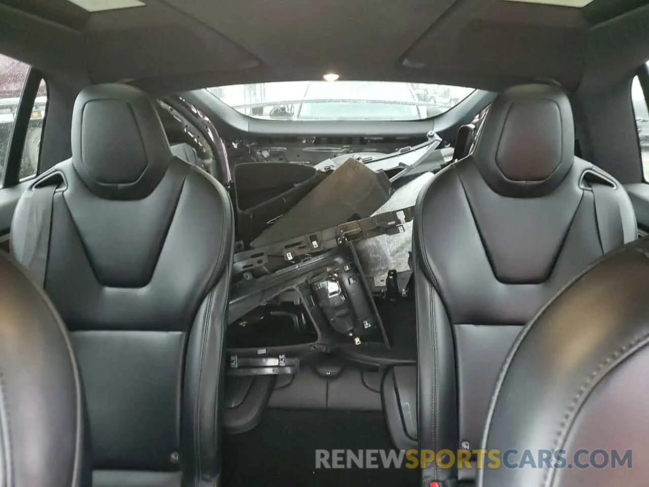 10 Photograph of a damaged car 5YJXCBE25LF305575 TESLA MODEL X 2020