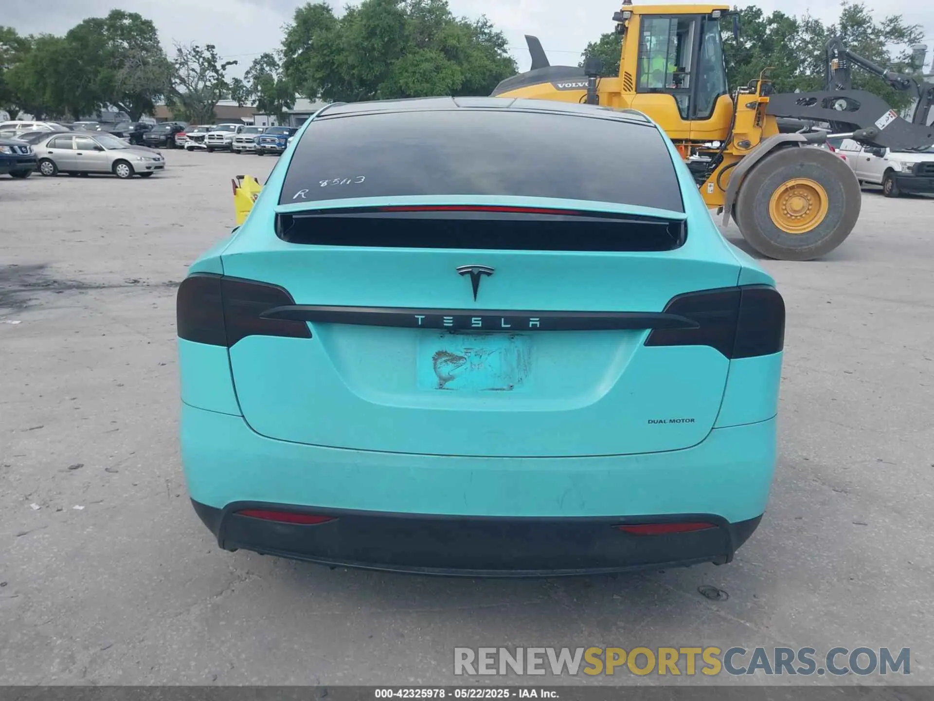 15 Photograph of a damaged car 5YJXCBE26LF249243 TESLA MODEL X 2020