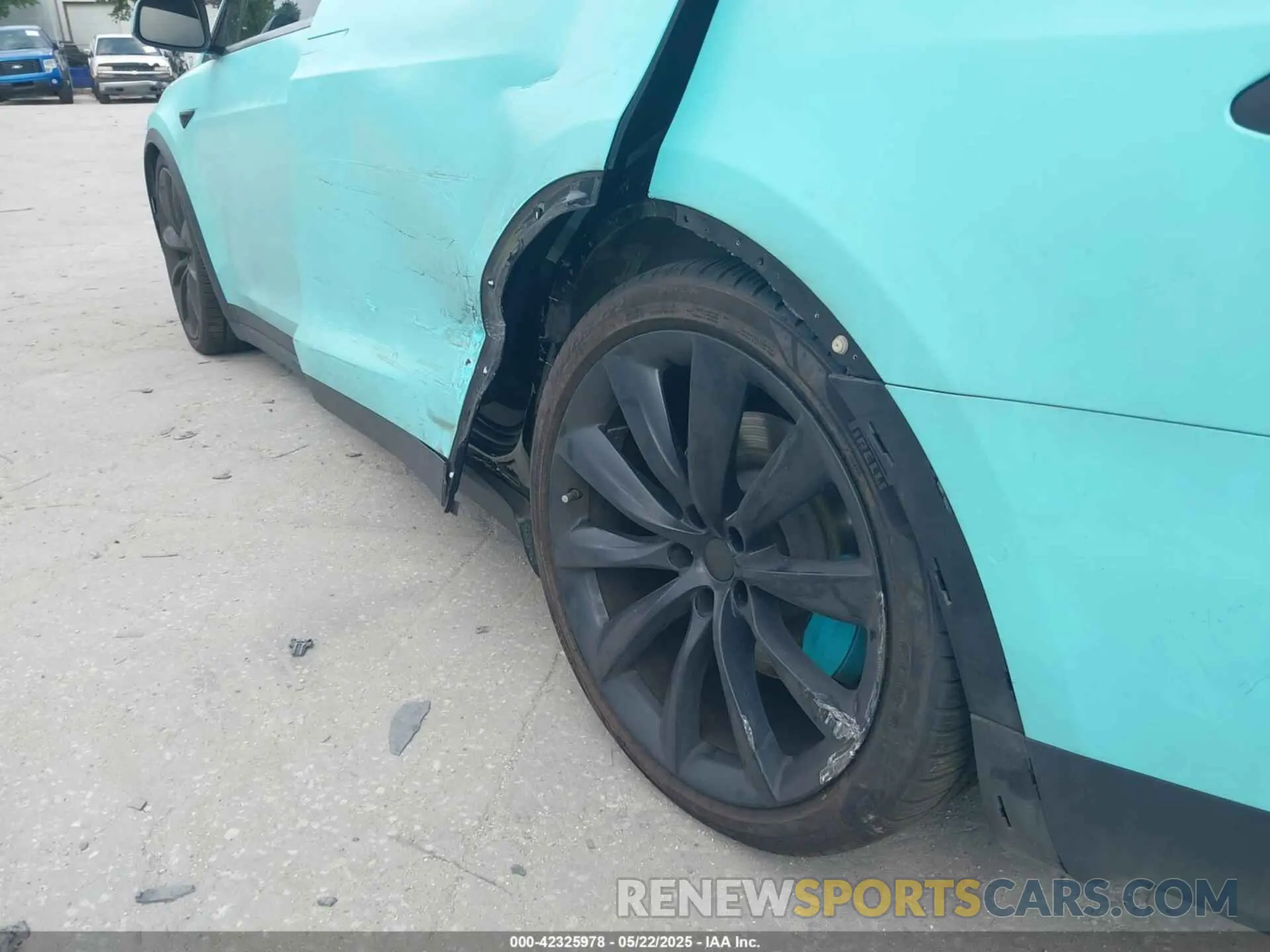 18 Photograph of a damaged car 5YJXCBE26LF249243 TESLA MODEL X 2020