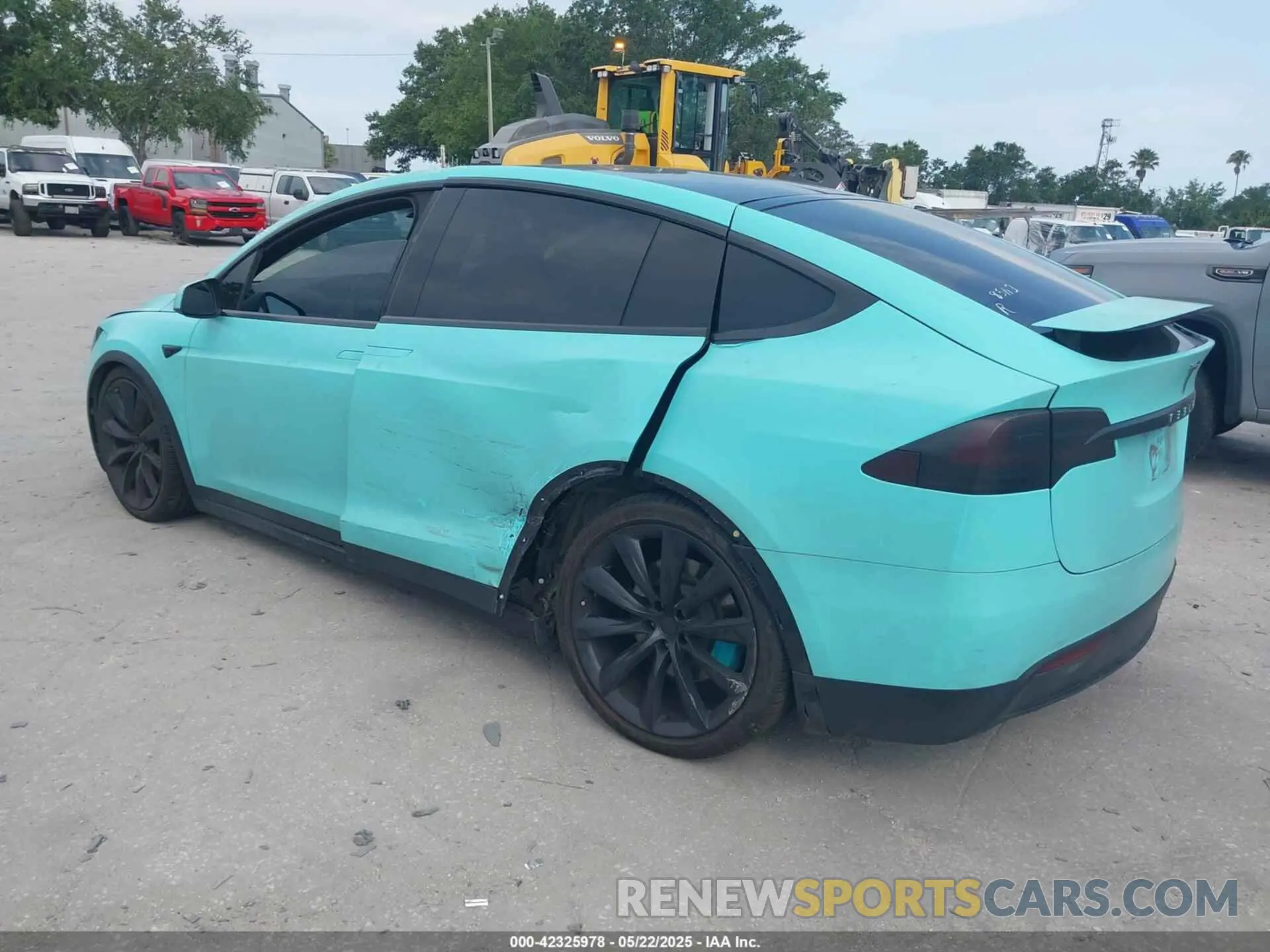 3 Photograph of a damaged car 5YJXCBE26LF249243 TESLA MODEL X 2020