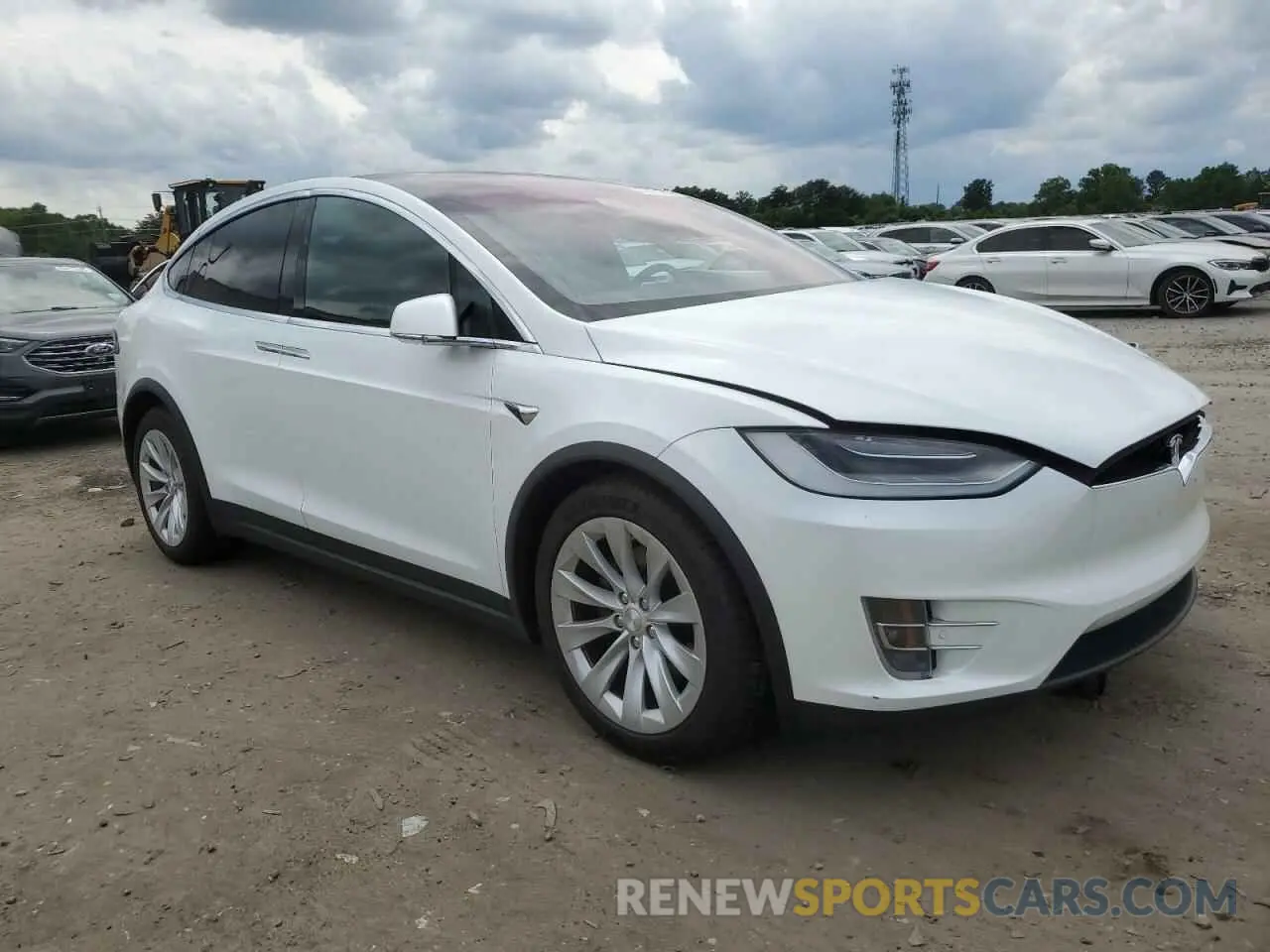 4 Photograph of a damaged car 5YJXCBE26LF300112 TESLA MODEL X 2020