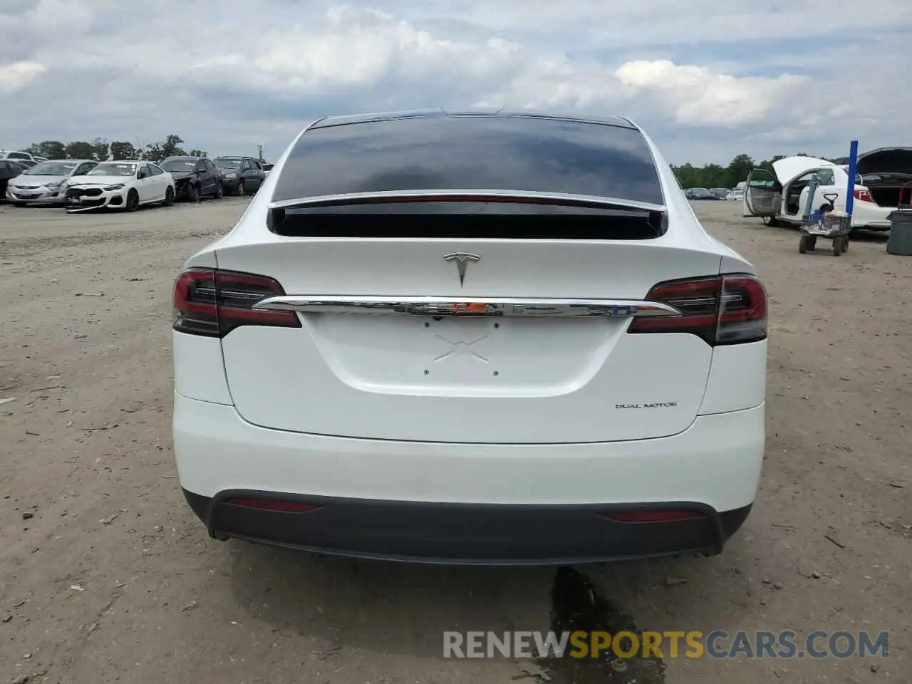 6 Photograph of a damaged car 5YJXCBE26LF300112 TESLA MODEL X 2020