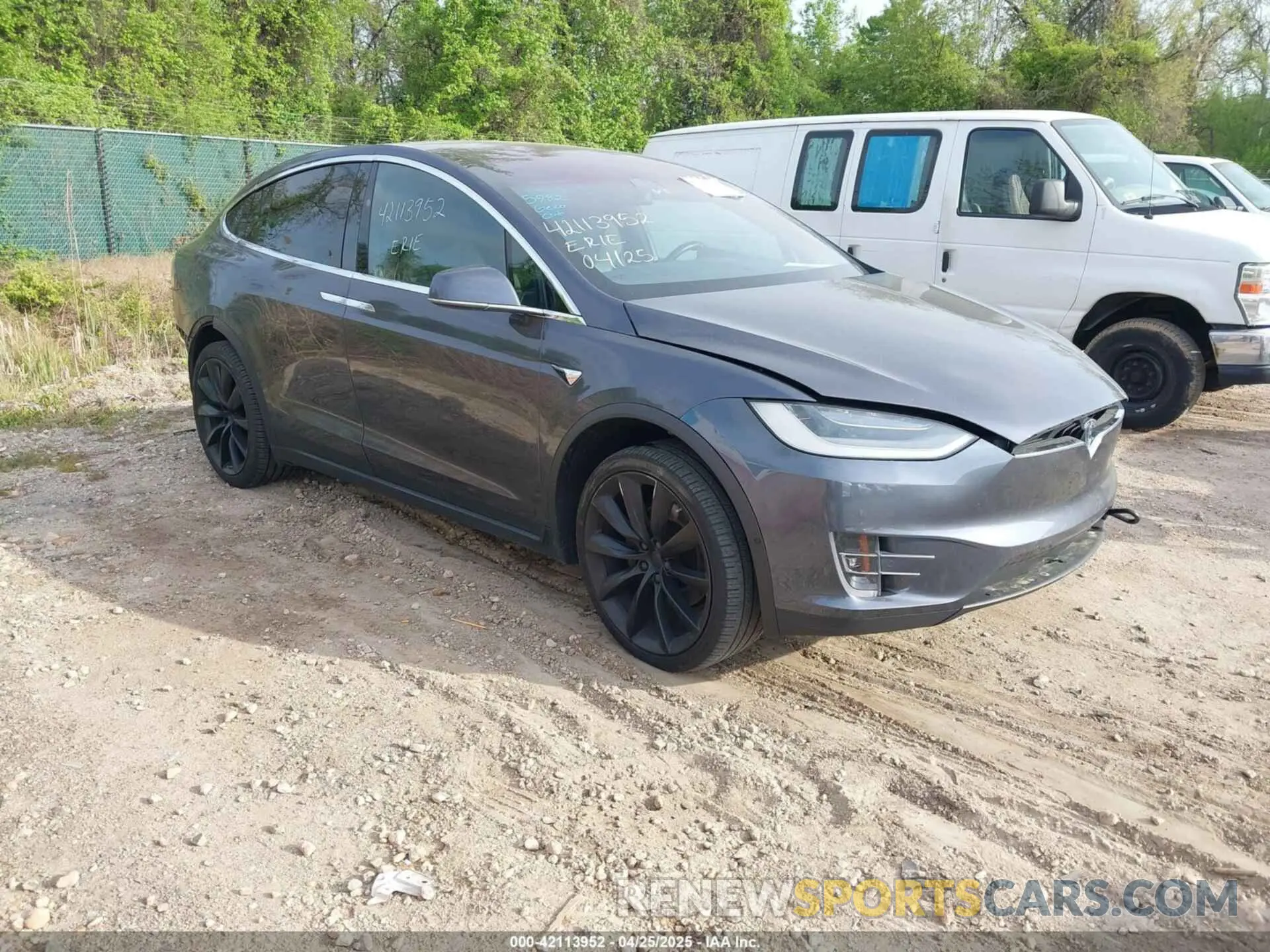1 Photograph of a damaged car 5YJXCBE26LF300370 TESLA MODEL X 2020