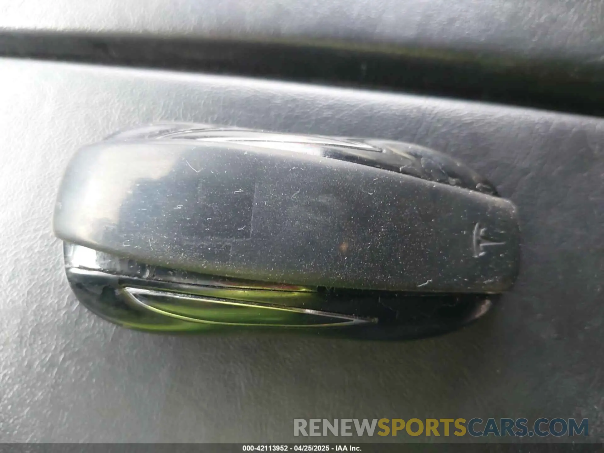 11 Photograph of a damaged car 5YJXCBE26LF300370 TESLA MODEL X 2020