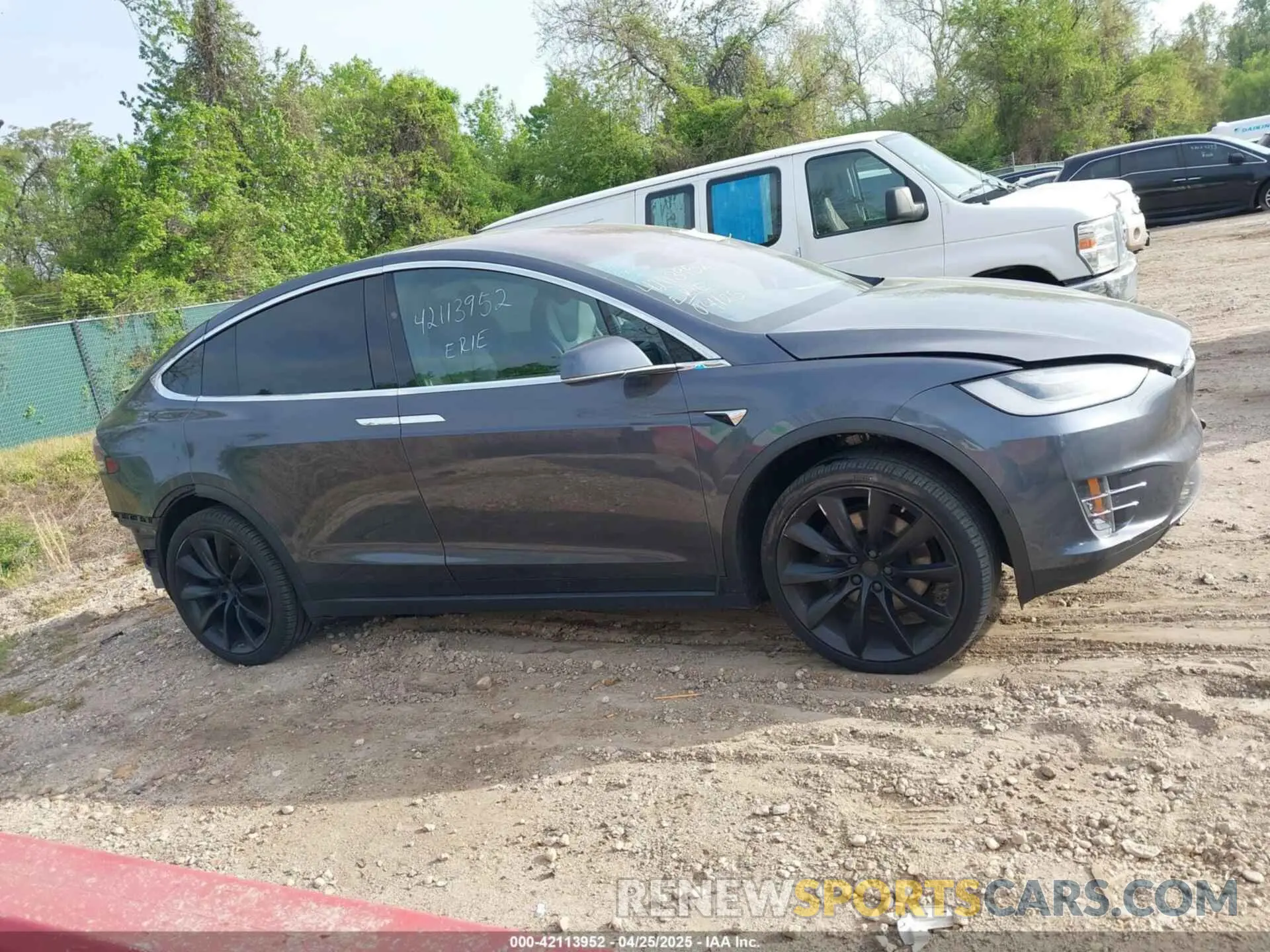 14 Photograph of a damaged car 5YJXCBE26LF300370 TESLA MODEL X 2020