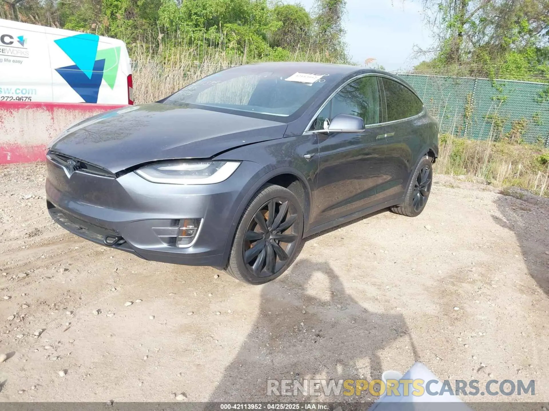 2 Photograph of a damaged car 5YJXCBE26LF300370 TESLA MODEL X 2020