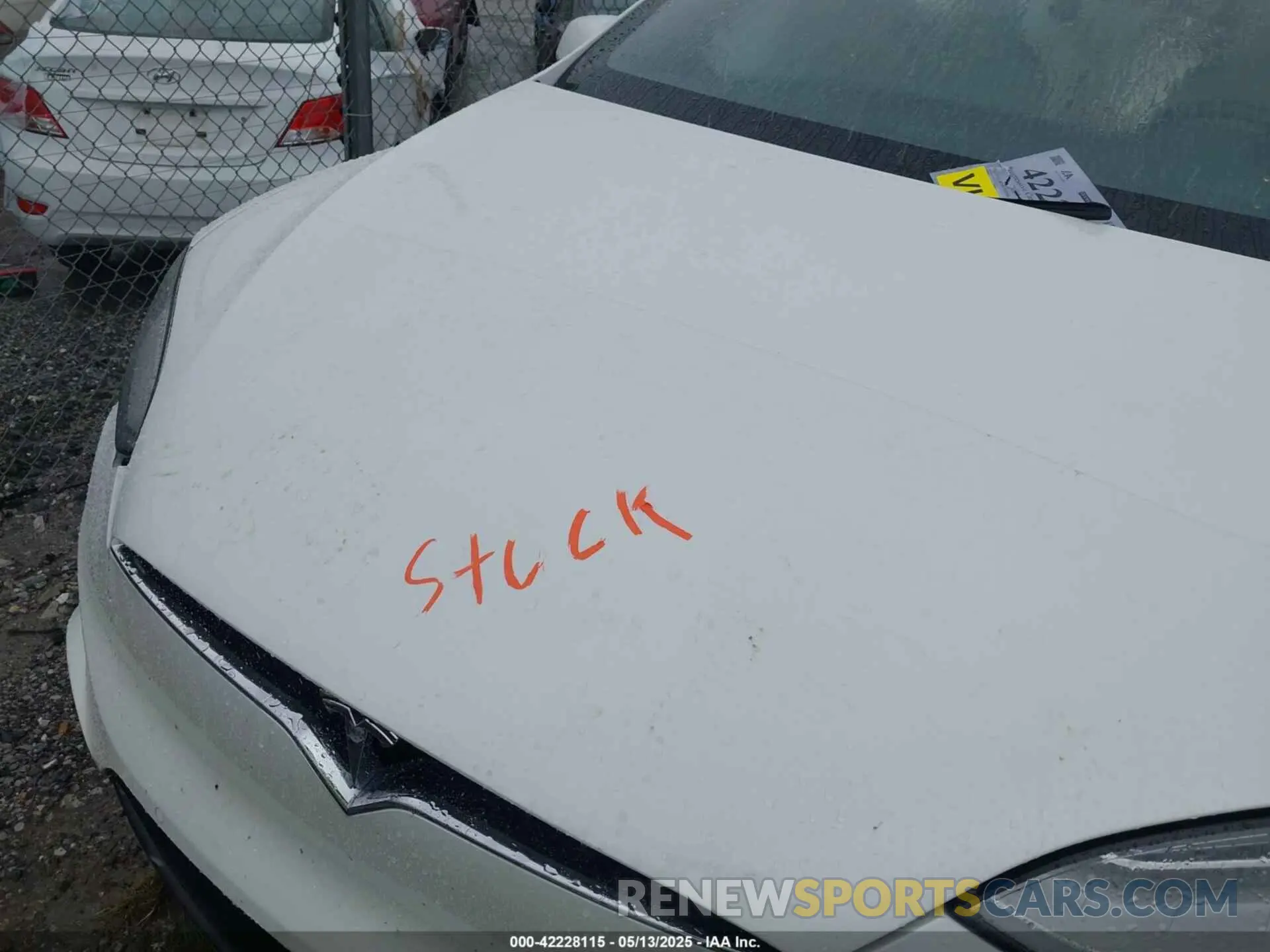 10 Photograph of a damaged car 5YJXCBE26LF301504 TESLA MODEL X 2020