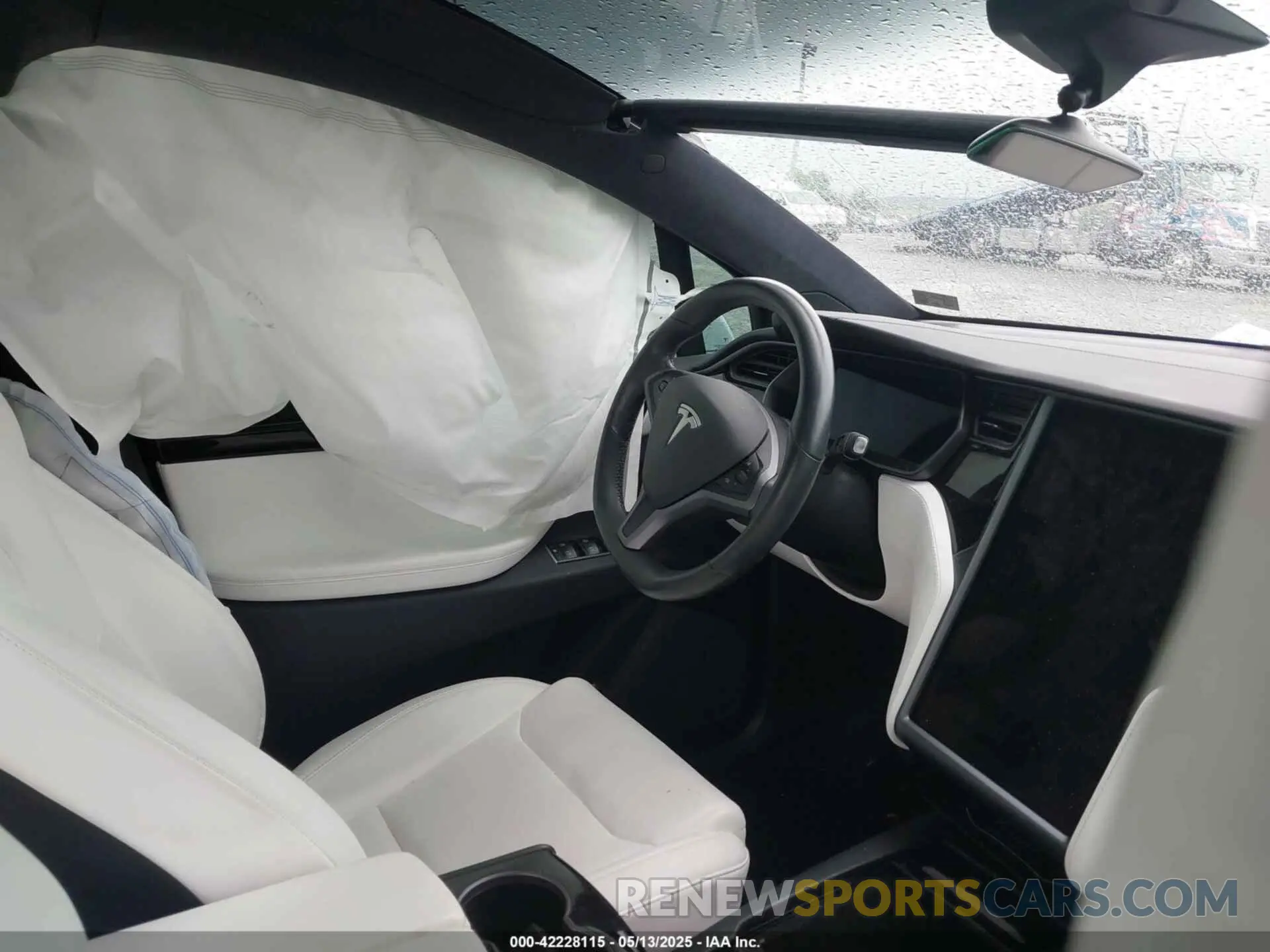5 Photograph of a damaged car 5YJXCBE26LF301504 TESLA MODEL X 2020